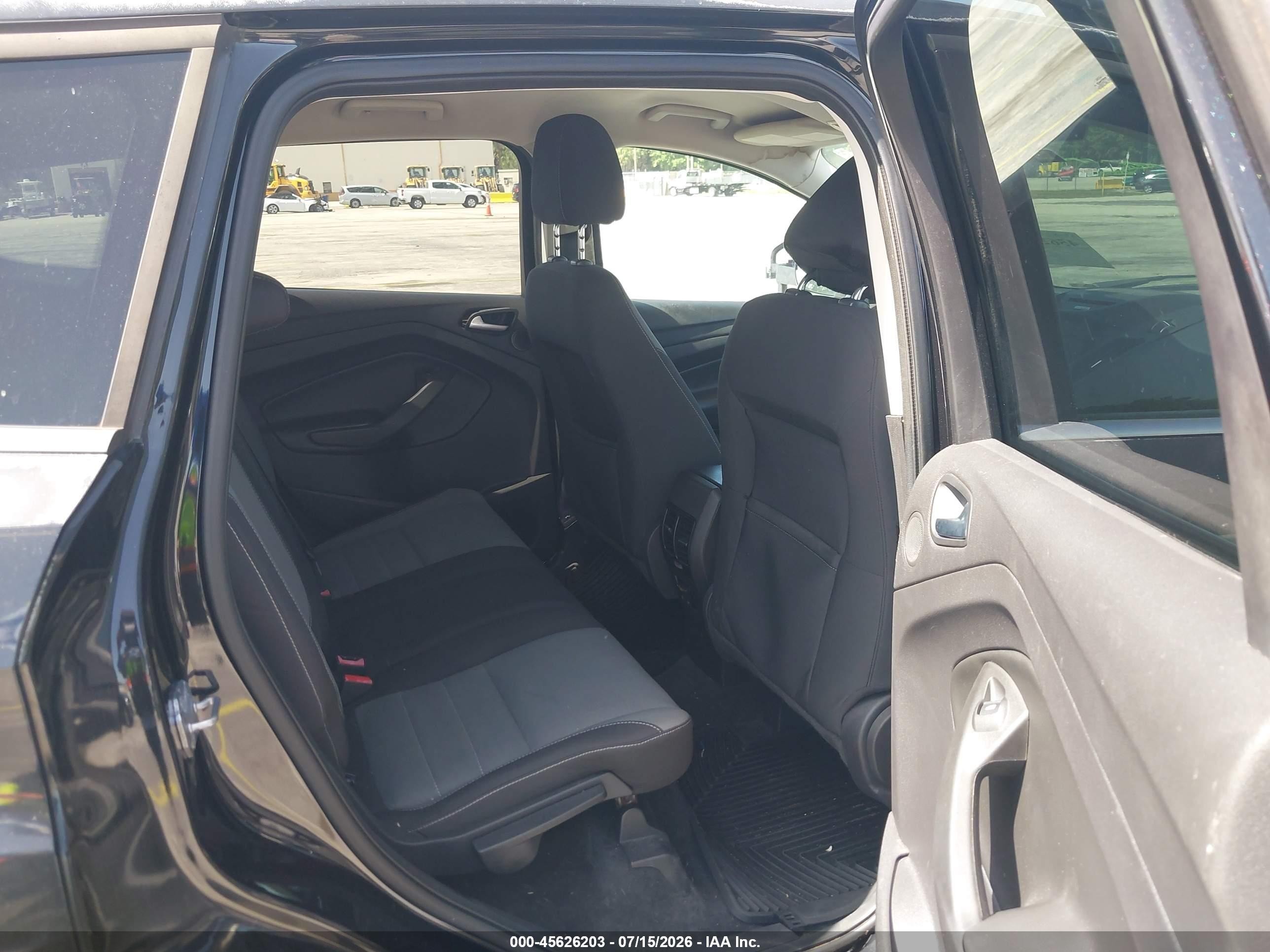 2013 Ford Escape Se Черный vin: 1FMCU0GX2DUB90981