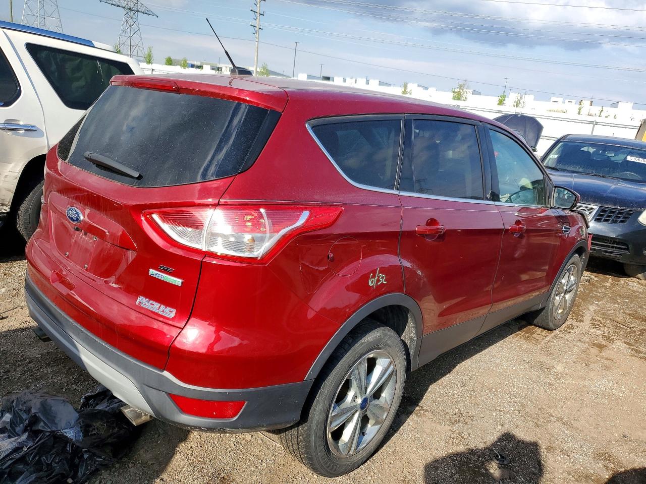 2013 Ford Escape Se Red vin: 1FMCU0GX2DUD63236