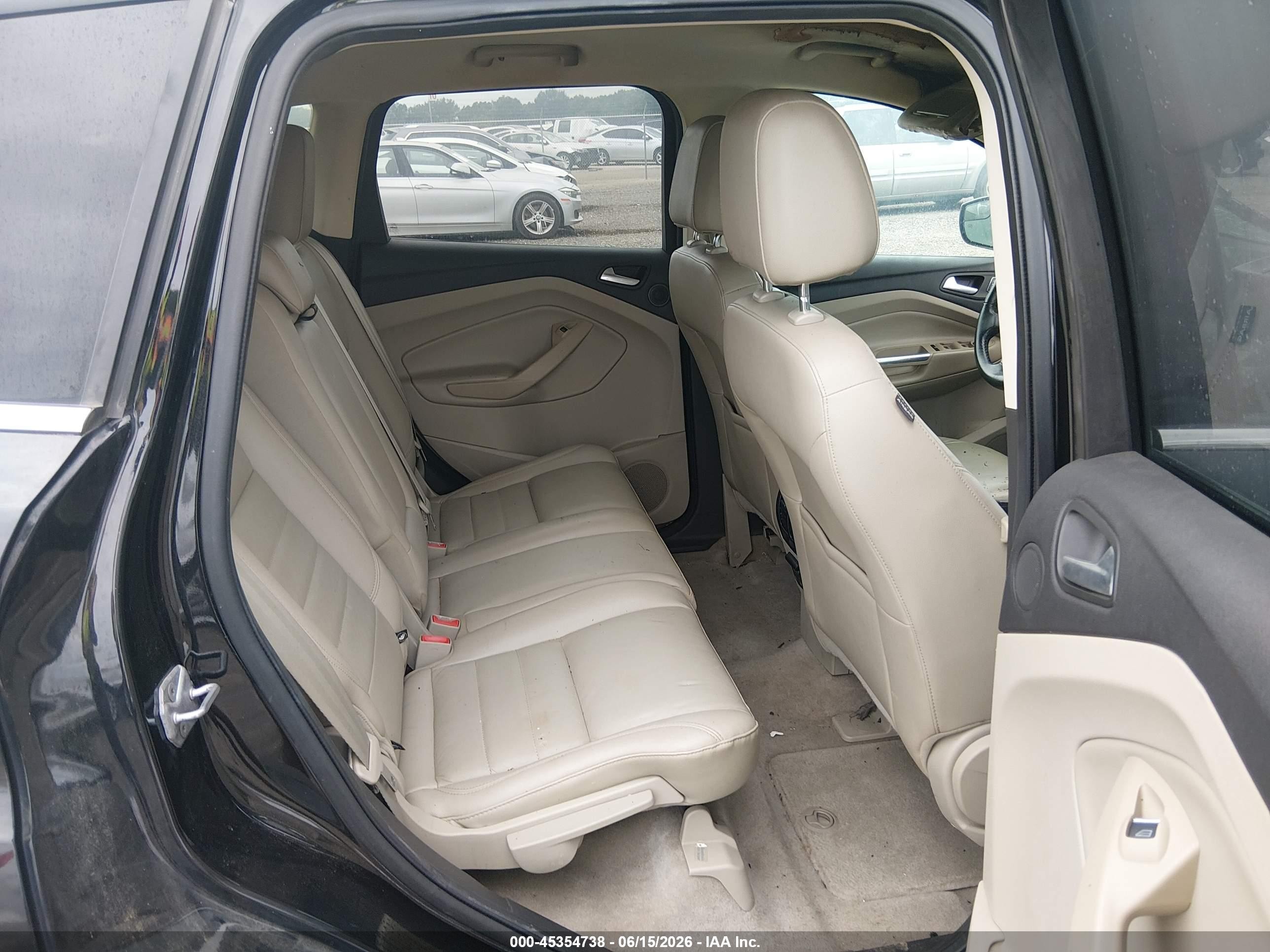 2014 Ford Escape Se Черный vin: 1FMCU0GX2EUA66596
