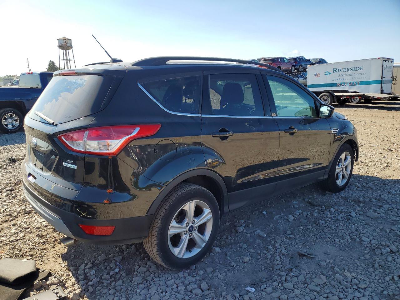 2014 Ford Escape Se Черный vin: 1FMCU0GX2EUB40700