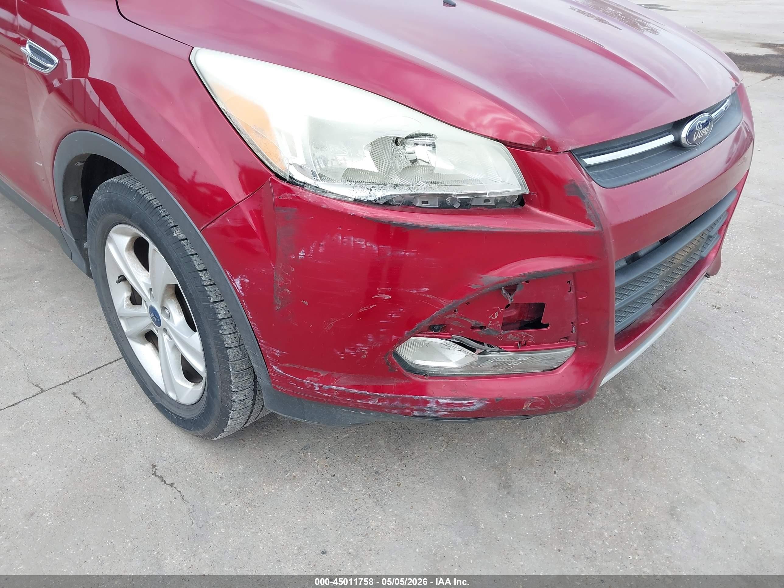 2014 Ford Escape Se Red vin: 1FMCU0GX2EUB61756