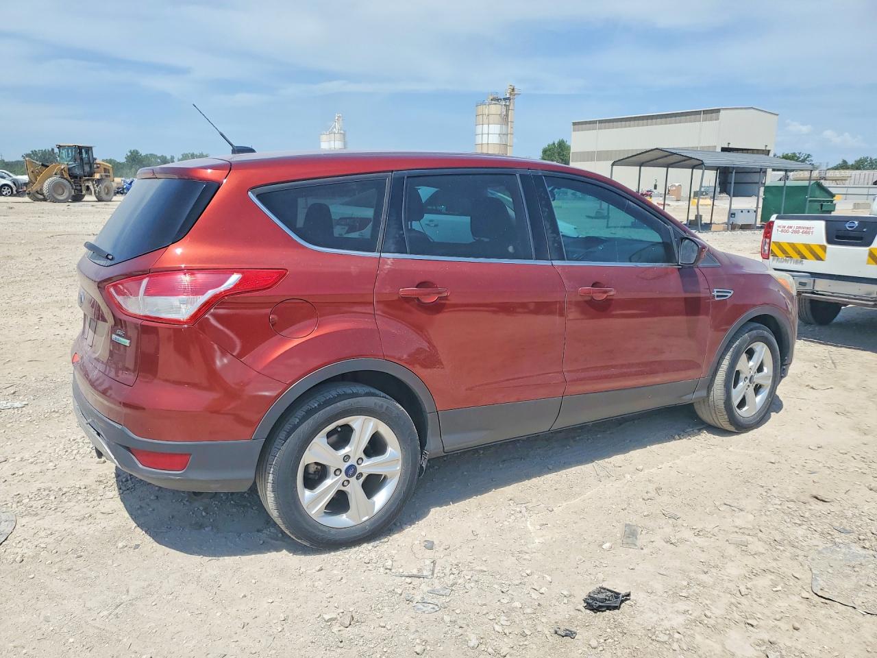 2014 Ford Escape Se Красный vin: 1FMCU0GX2EUB97804
