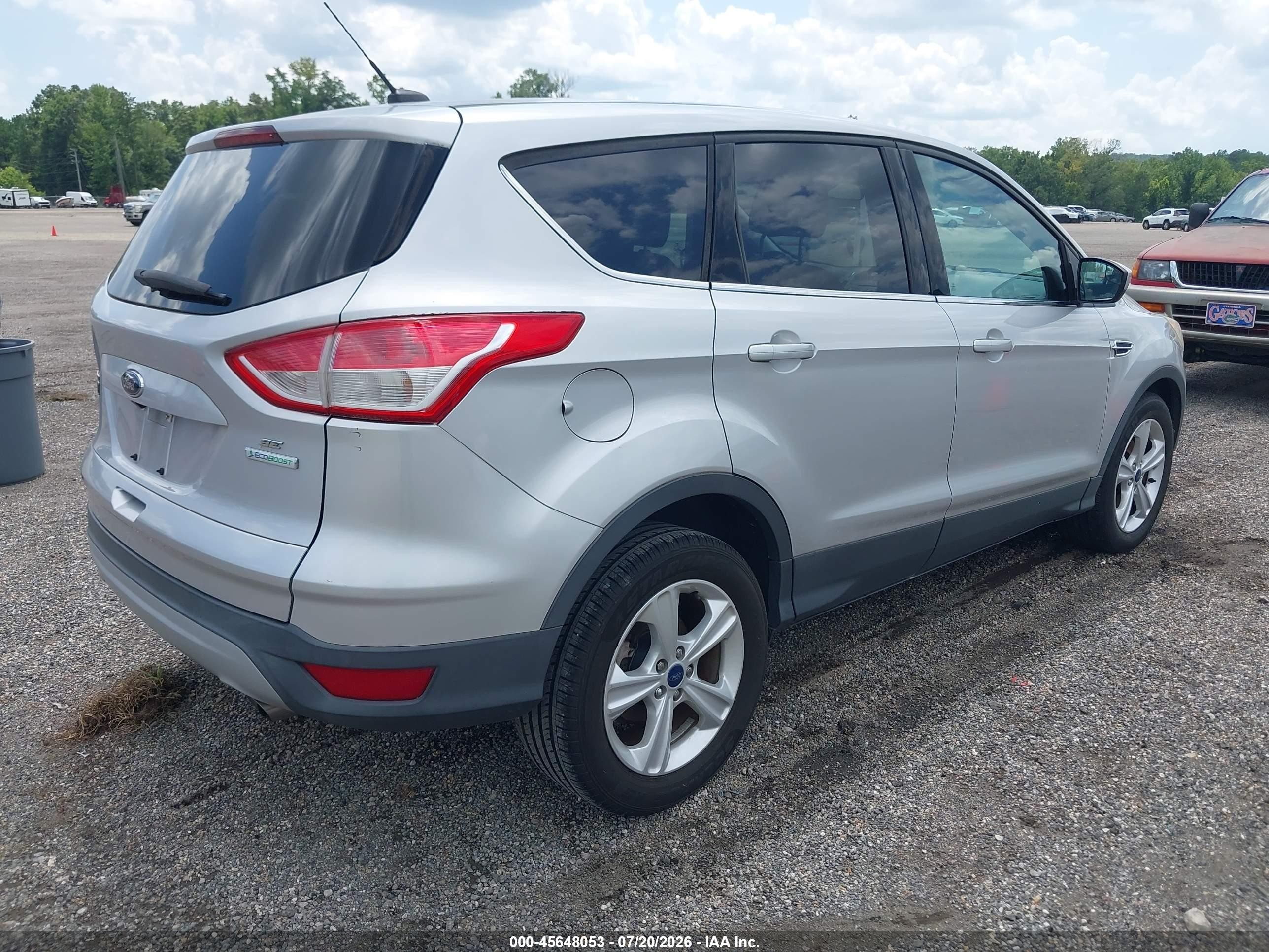 2014 Ford Escape Se Серебряный vin: 1FMCU0GX2EUC27934