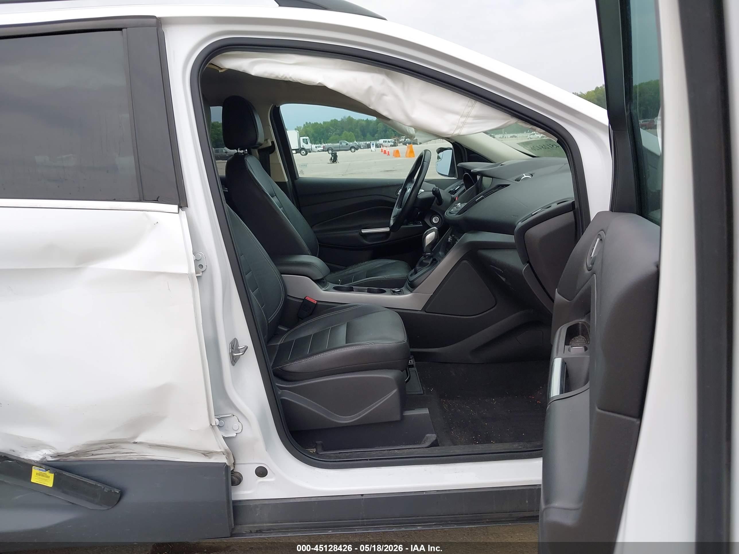 2014 Ford Escape Se White vin: 1FMCU0GX2EUC43499