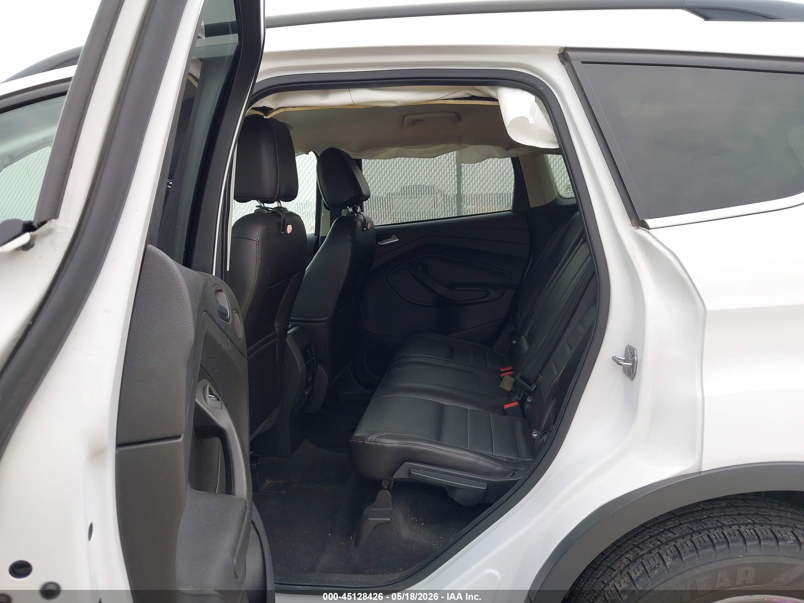 2014 Ford Escape Se White vin: 1FMCU0GX2EUC43499
