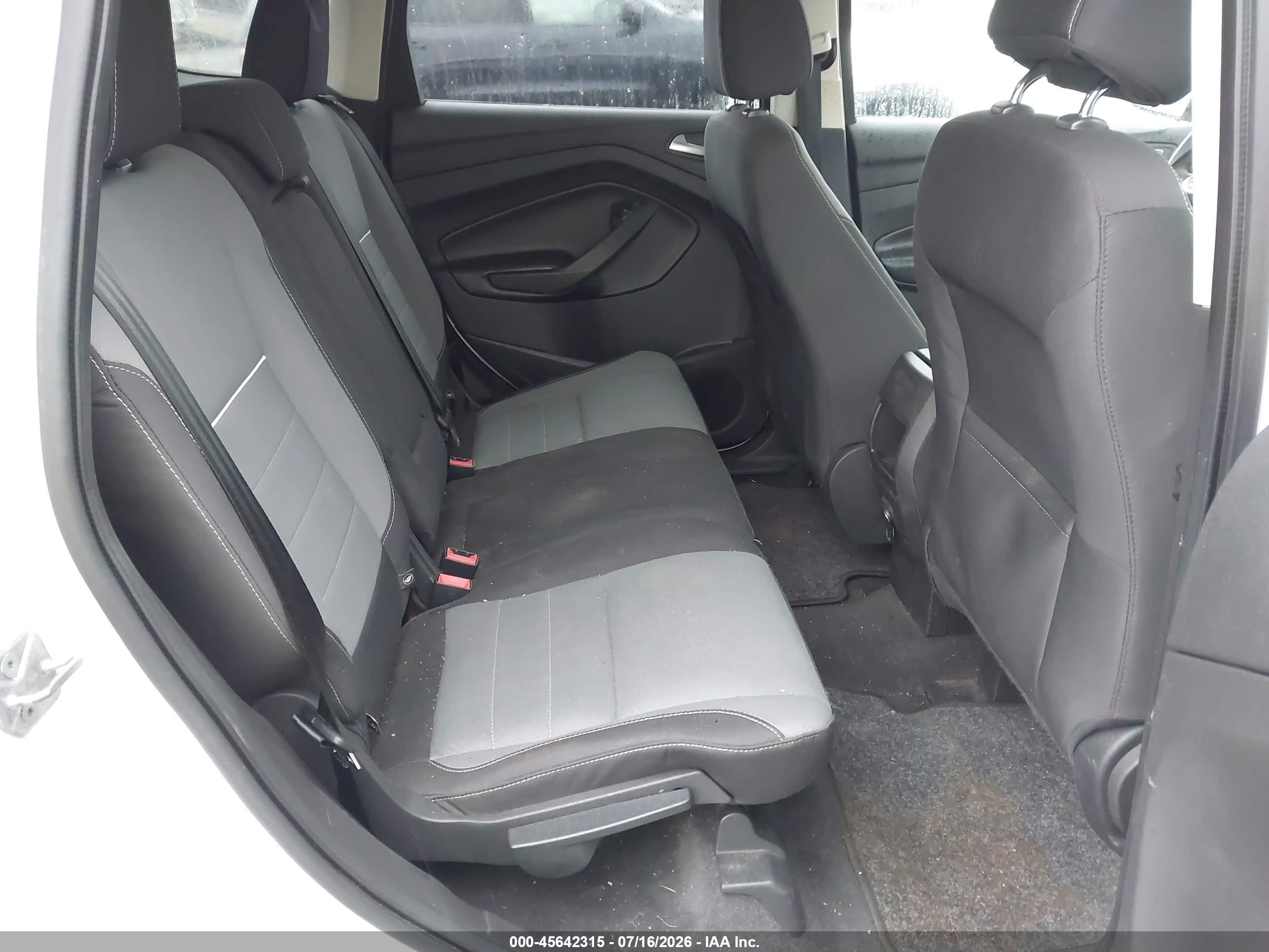 2014 Ford Escape Se Белый vin: 1FMCU0GX2EUC73179