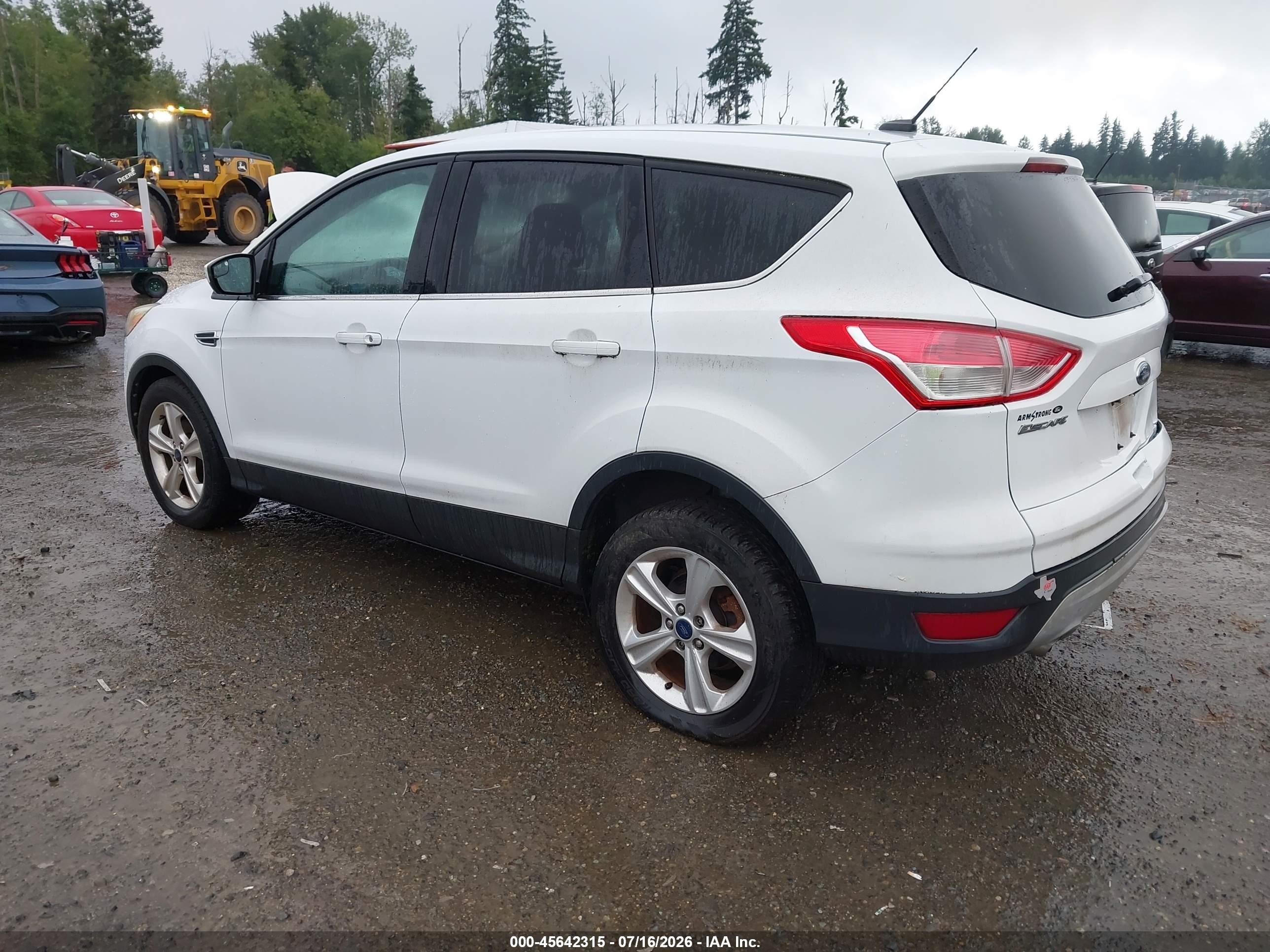 2014 Ford Escape Se Белый vin: 1FMCU0GX2EUC73179