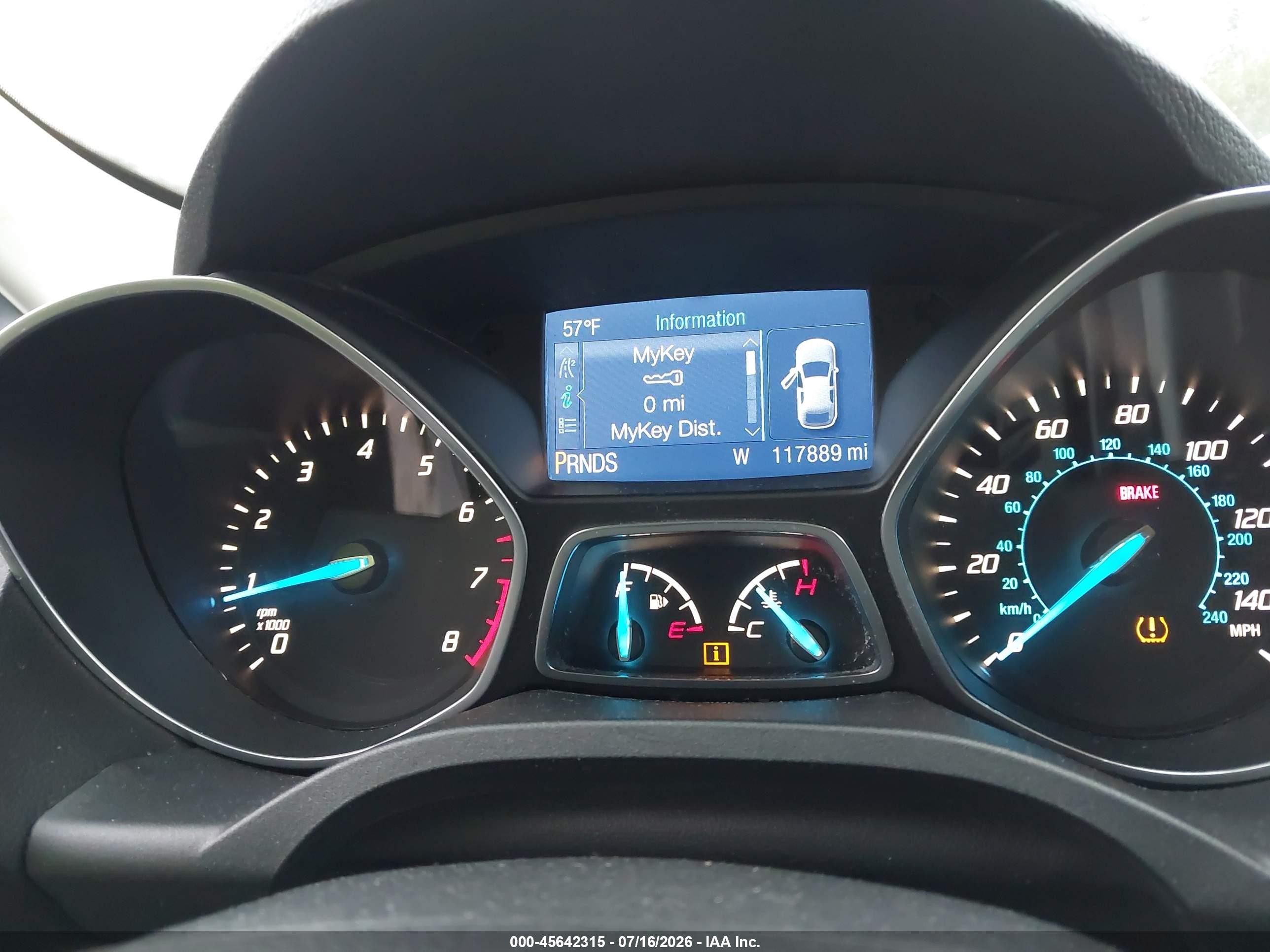 2014 Ford Escape Se Белый vin: 1FMCU0GX2EUC73179