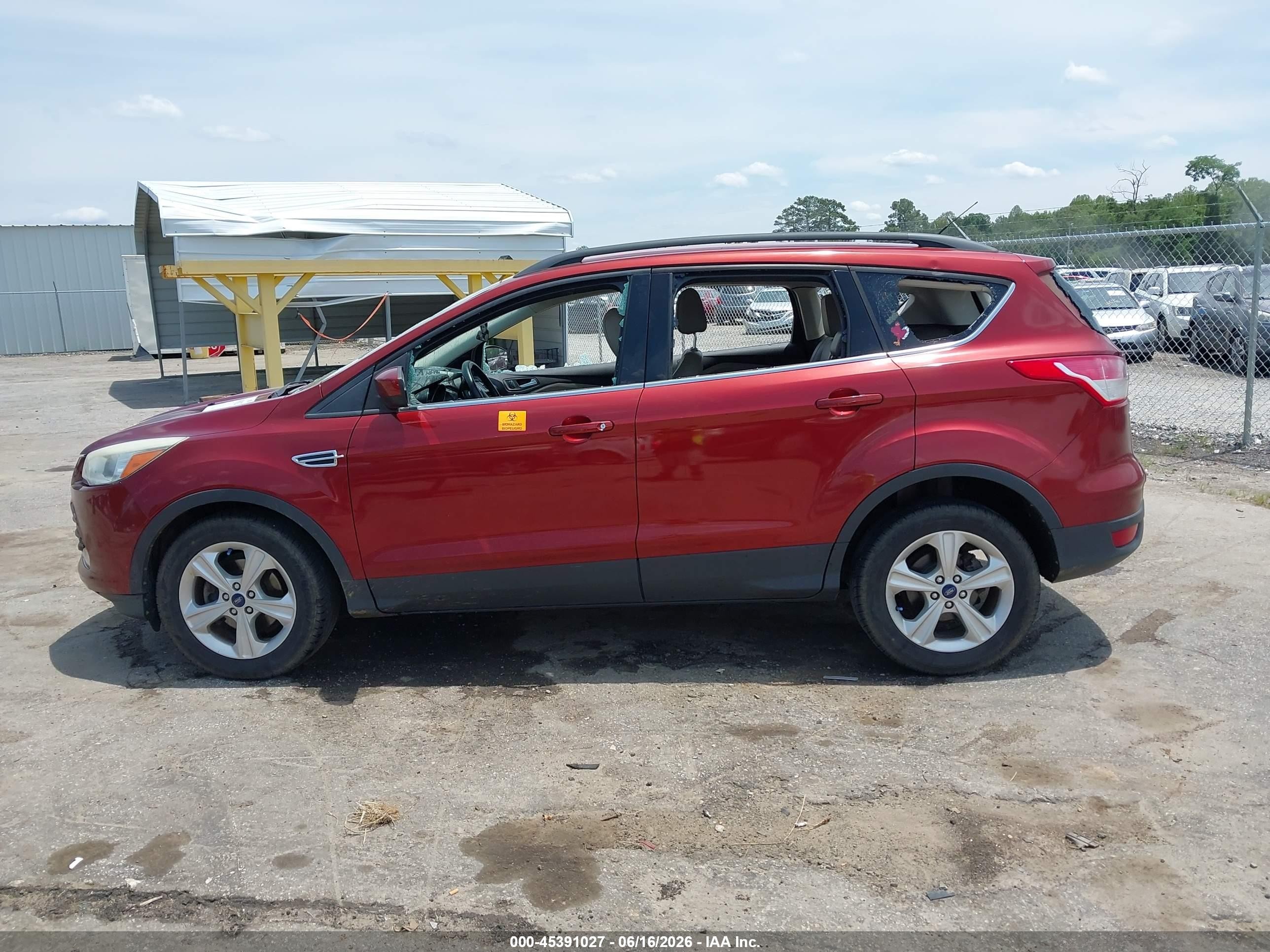 2014 Ford Escape Se Red vin: 1FMCU0GX2EUD10277