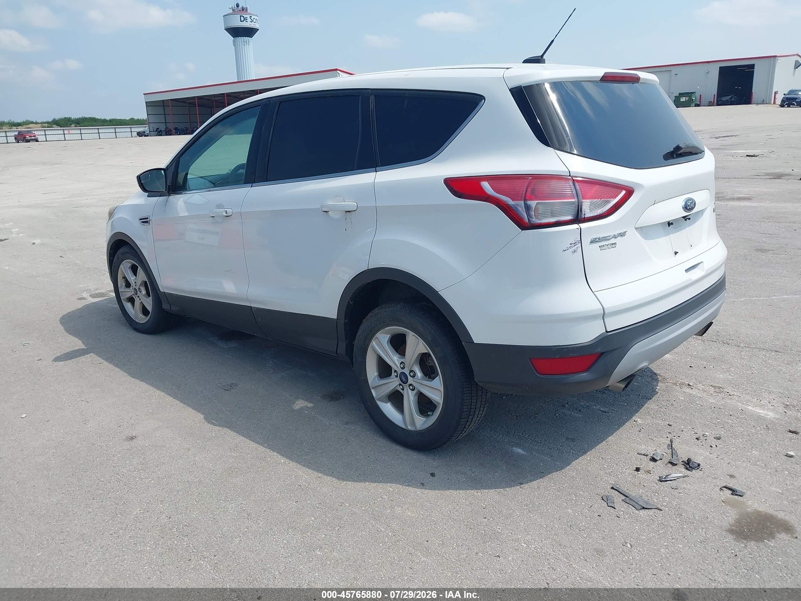 2014 Ford Escape Se White vin: 1FMCU0GX2EUD24633