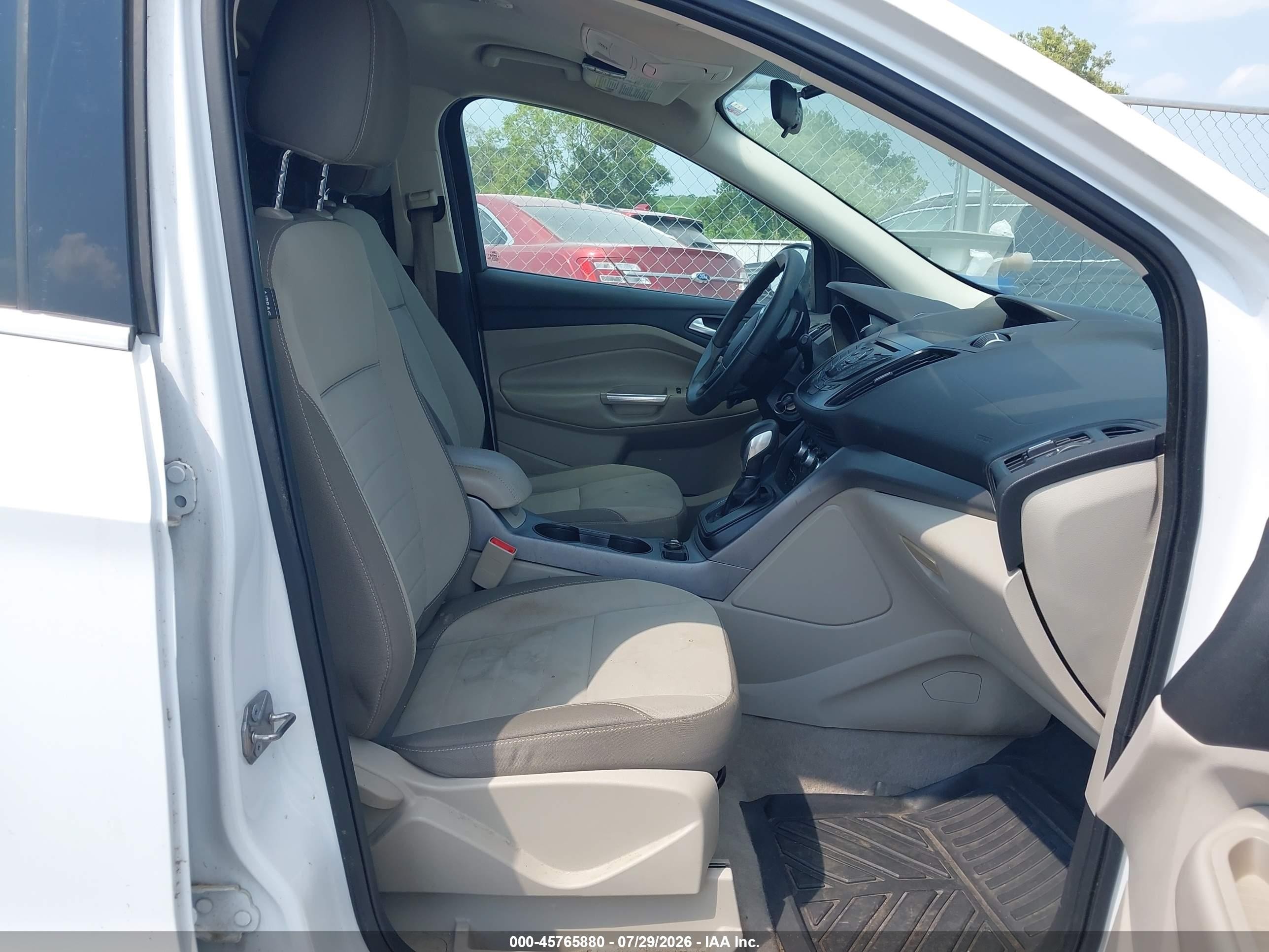 2014 Ford Escape Se White vin: 1FMCU0GX2EUD24633