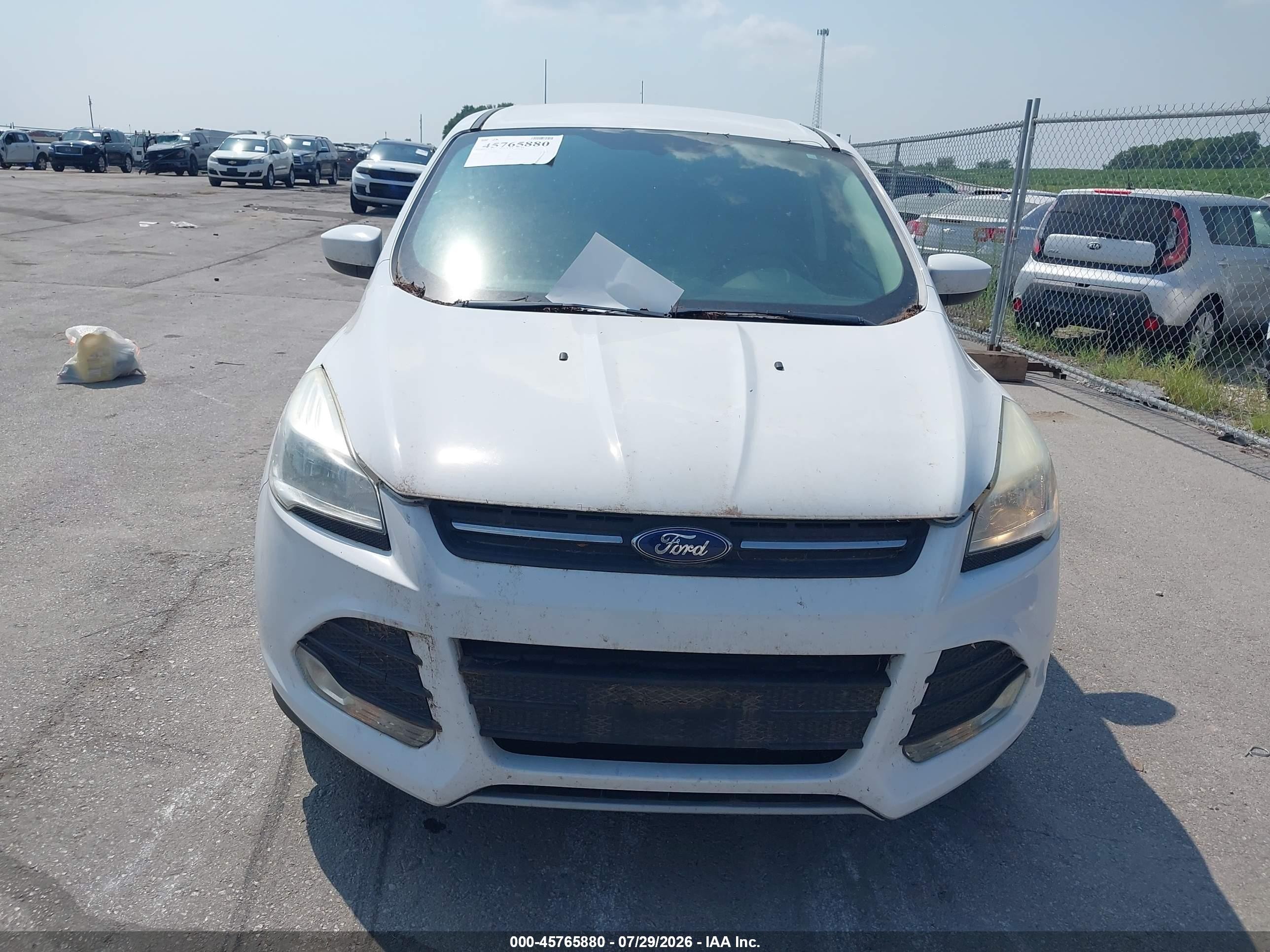 2014 Ford Escape Se White vin: 1FMCU0GX2EUD24633
