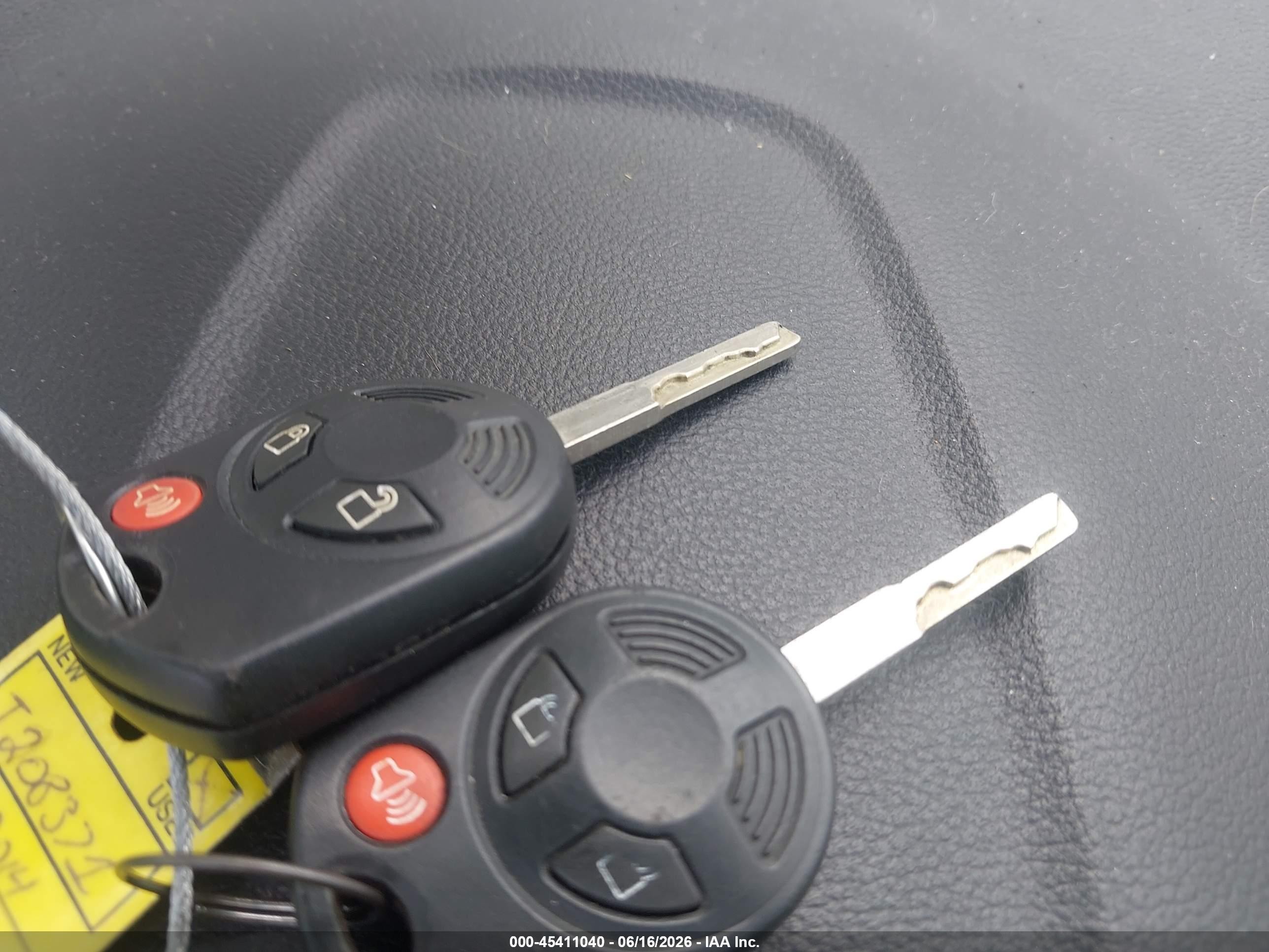 2014 Ford Escape Se Blue vin: 1FMCU0GX2EUE12520