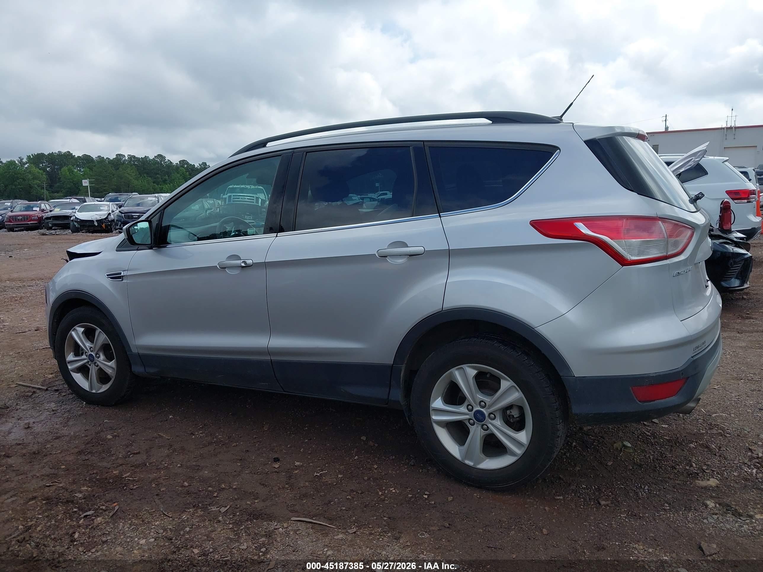 2015 Ford Escape Se Silver vin: 1FMCU0GX2FUA56930