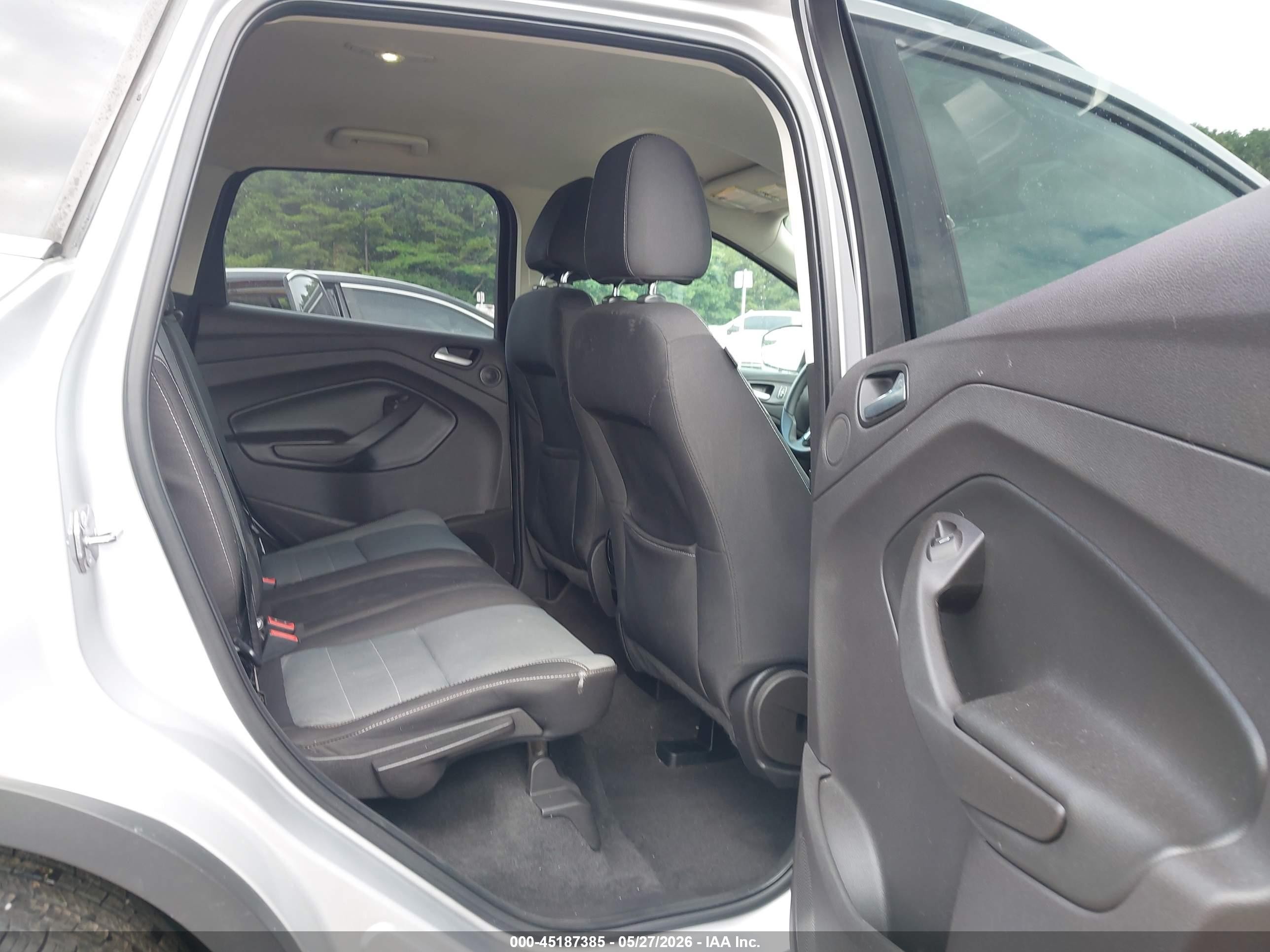 2015 Ford Escape Se Silver vin: 1FMCU0GX2FUA56930