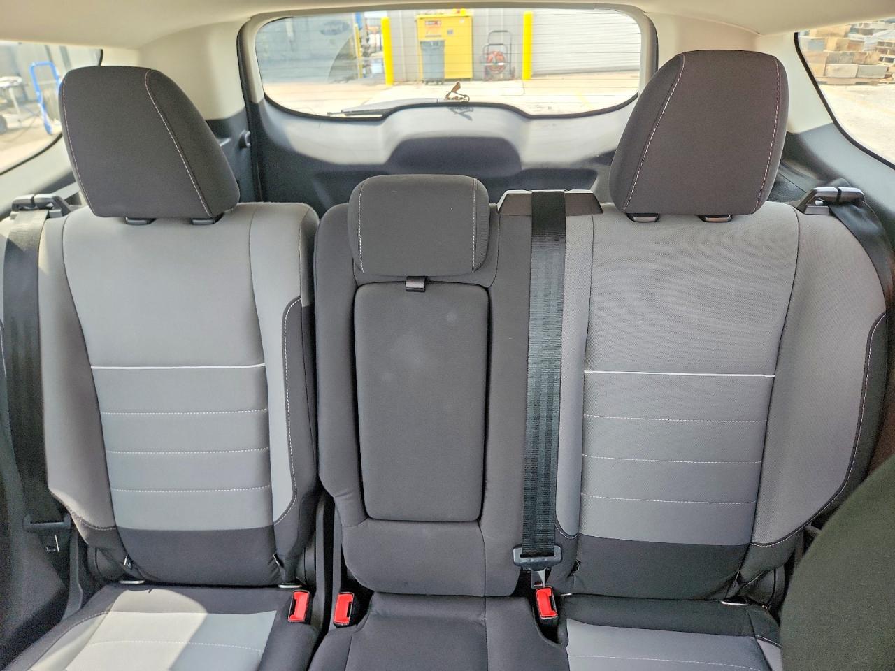 2015 Ford Escape Se Silver vin: 1FMCU0GX2FUB92328