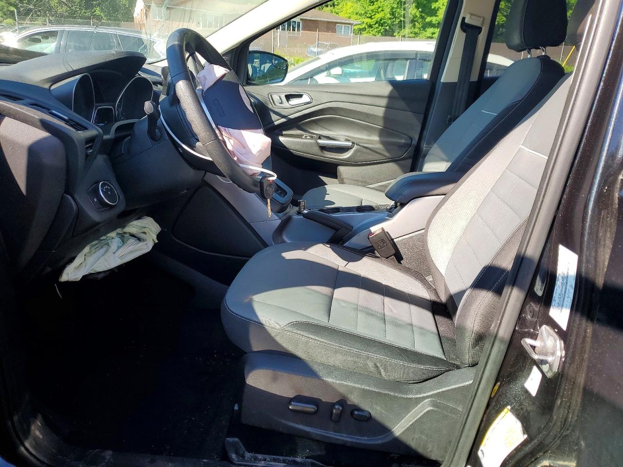 2015 Ford Escape Se Black vin: 1FMCU0GX2FUC19608