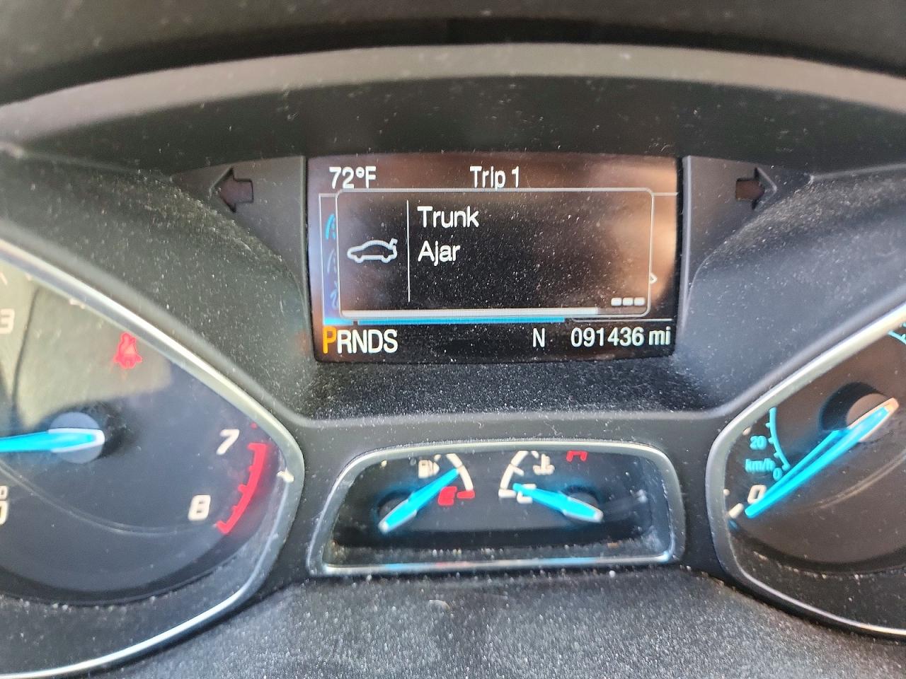 2016 Ford Escape Se White vin: 1FMCU0GX2GUB99524