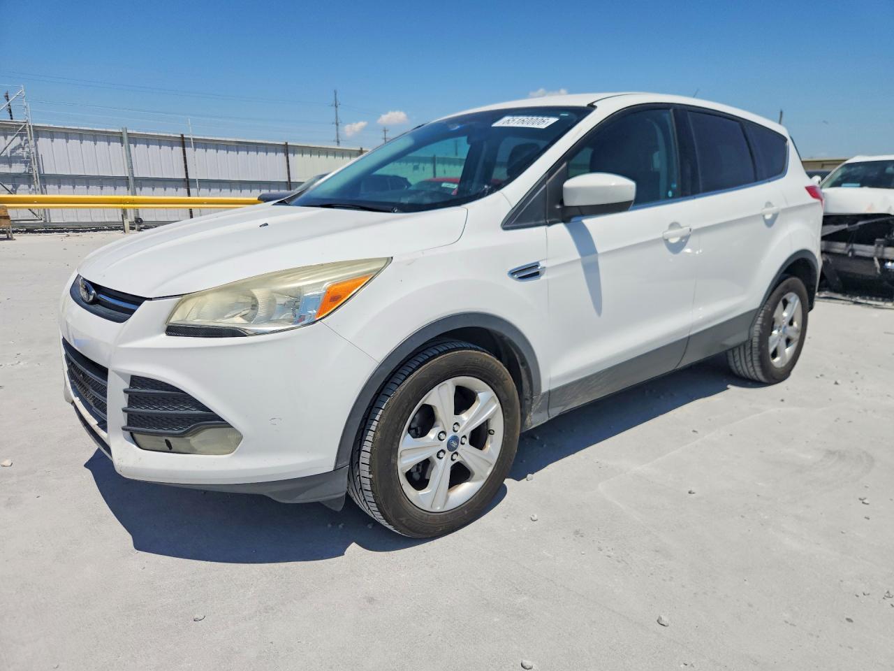 2013 Ford Escape Se Белый vin: 1FMCU0GX3DUA13792