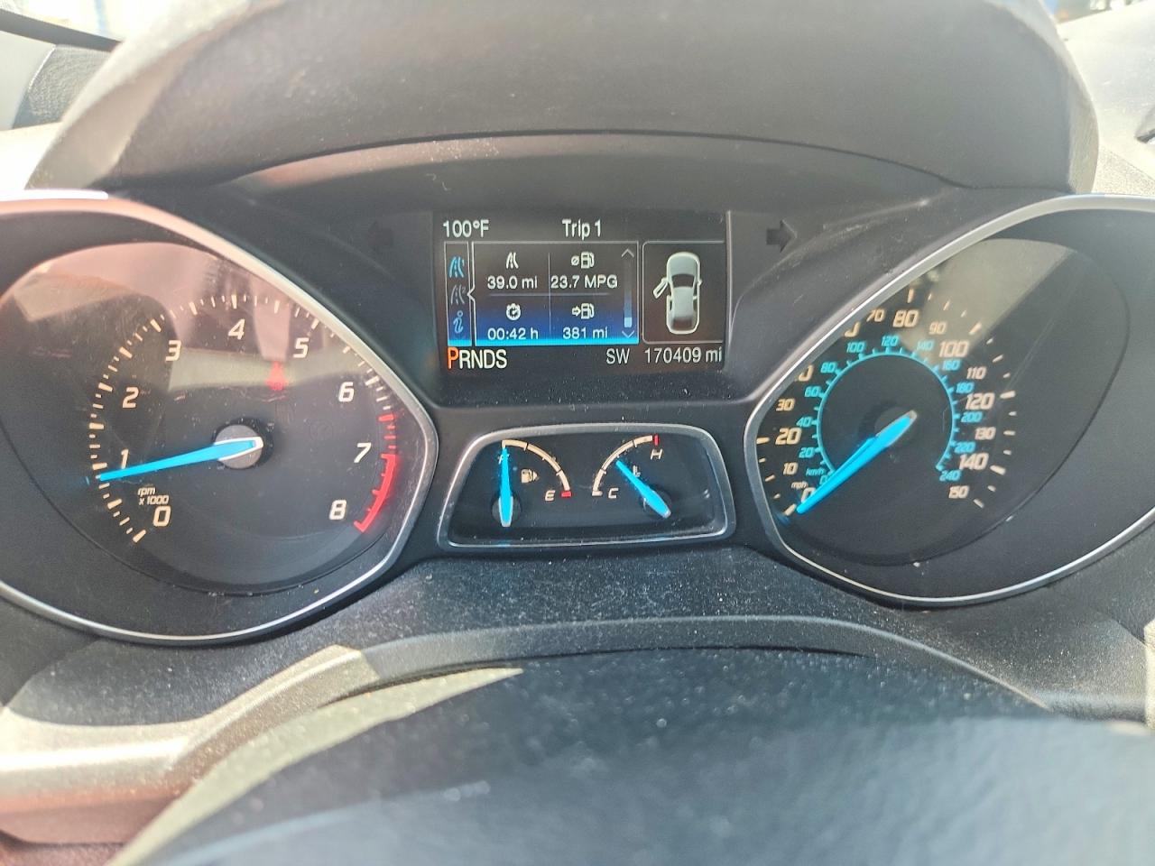 2013 Ford Escape Se Белый vin: 1FMCU0GX3DUA13792