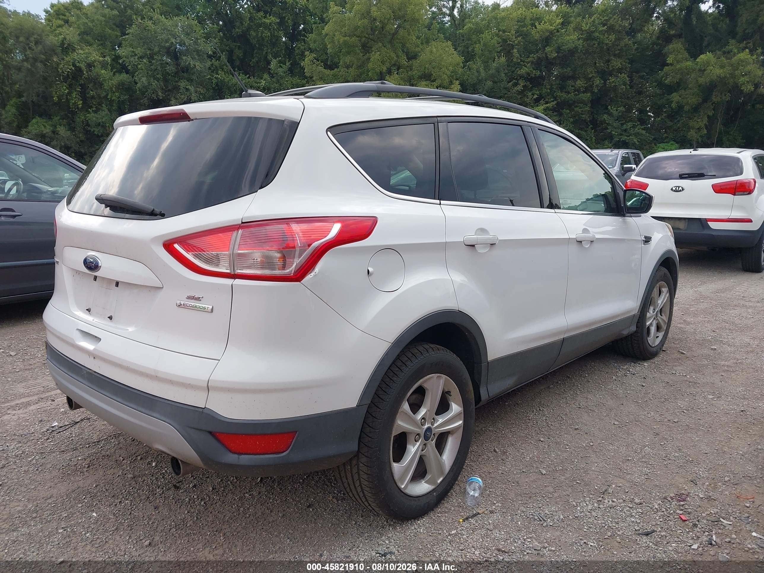 2013 Ford Escape Se White vin: 1FMCU0GX3DUA59445