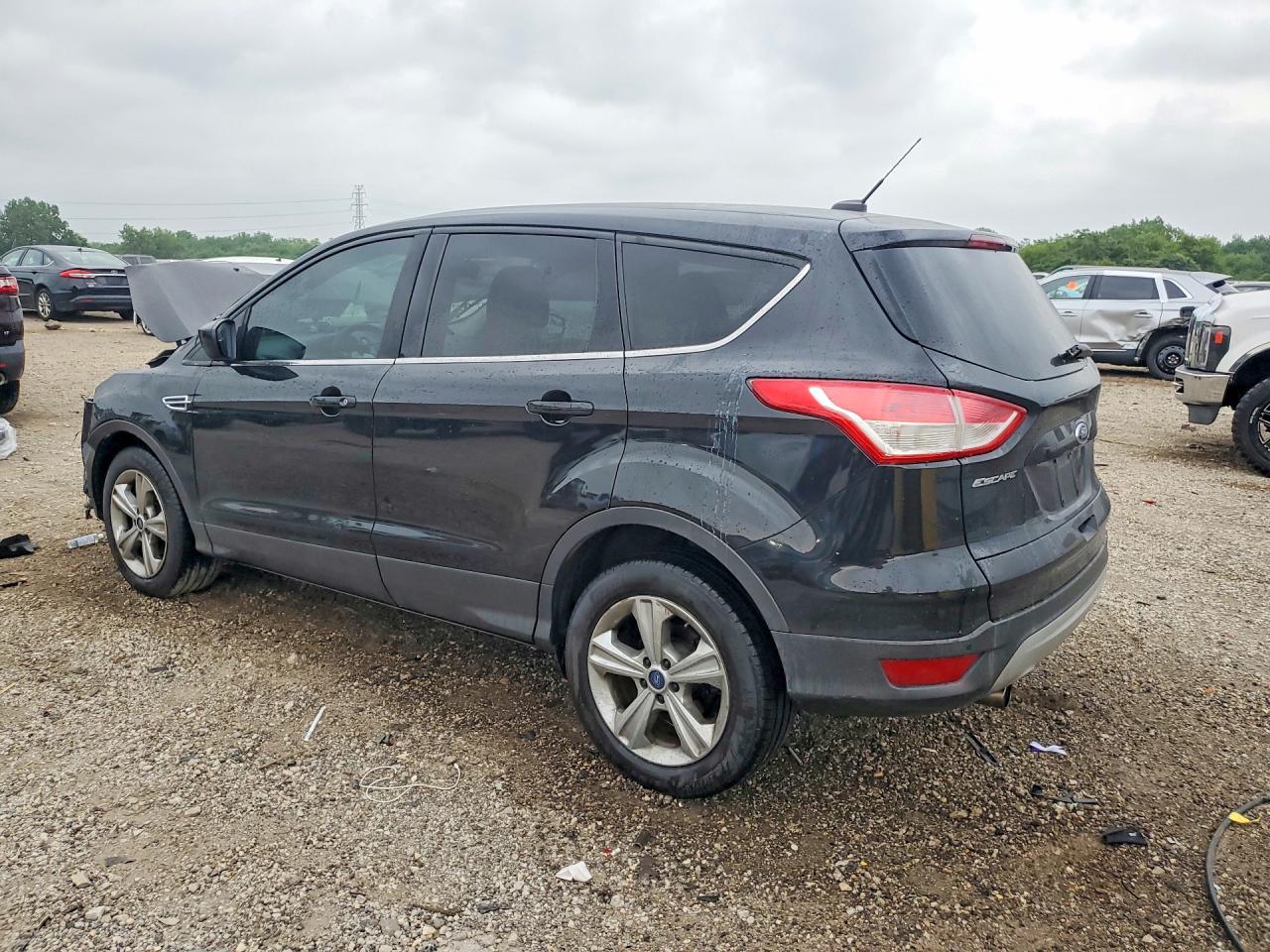 2013 Ford Escape Se Черный vin: 1FMCU0GX3DUC72377