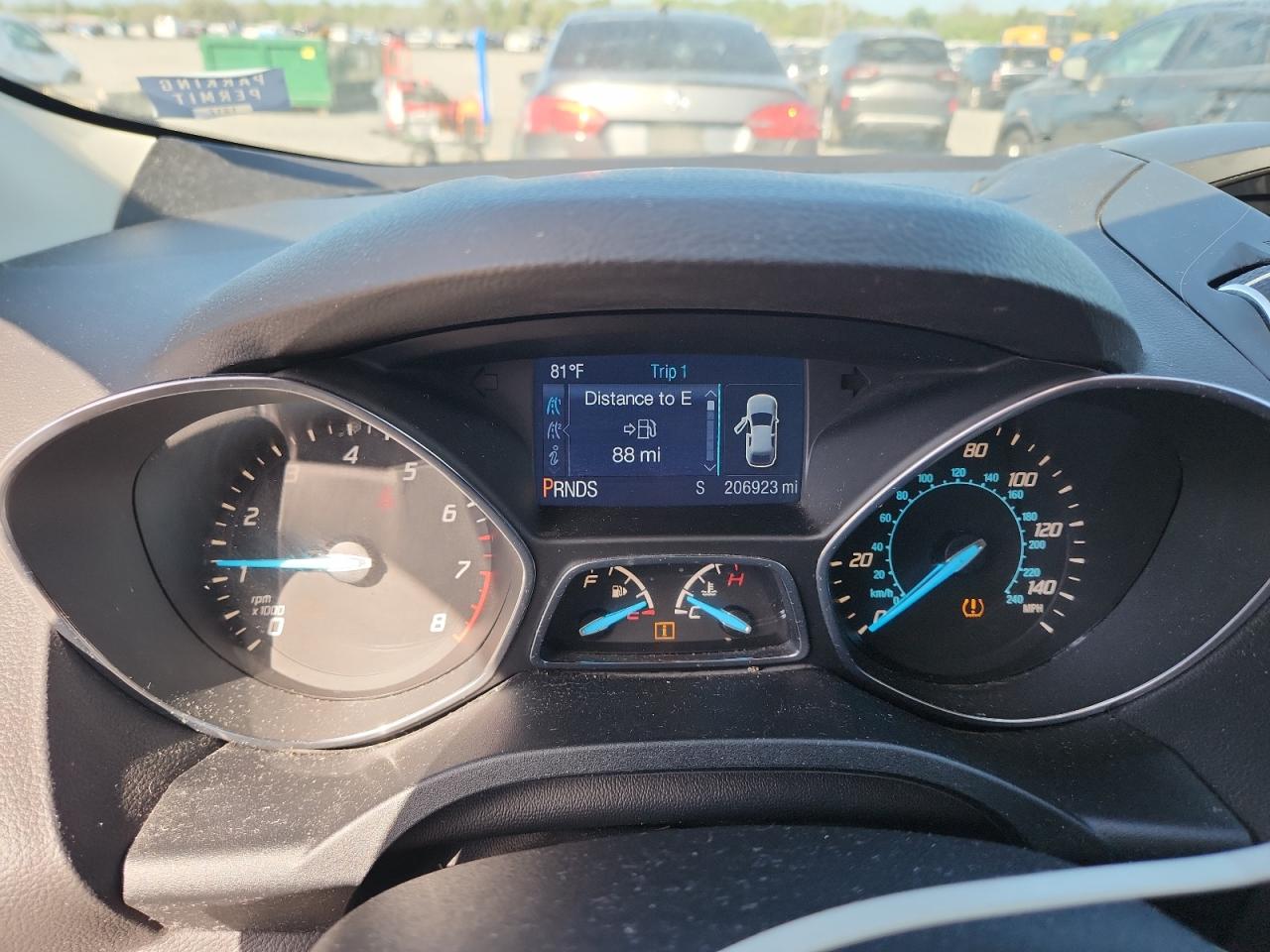 2014 Ford Escape Черный vin: 1FMCU0GX3EUA79048