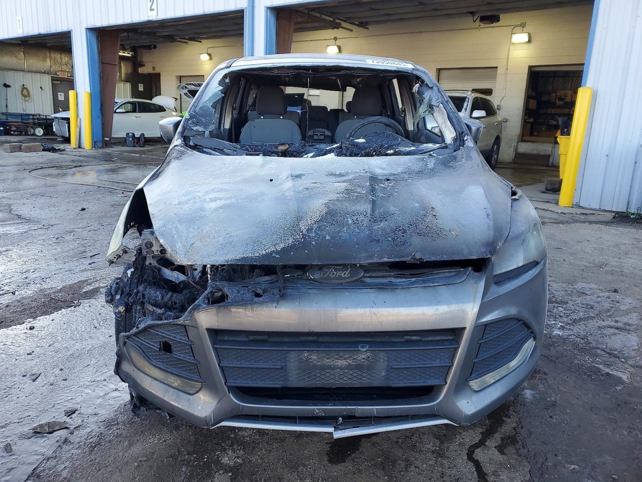 2014 Ford Escape Se Gray vin: 1FMCU0GX3EUA98425