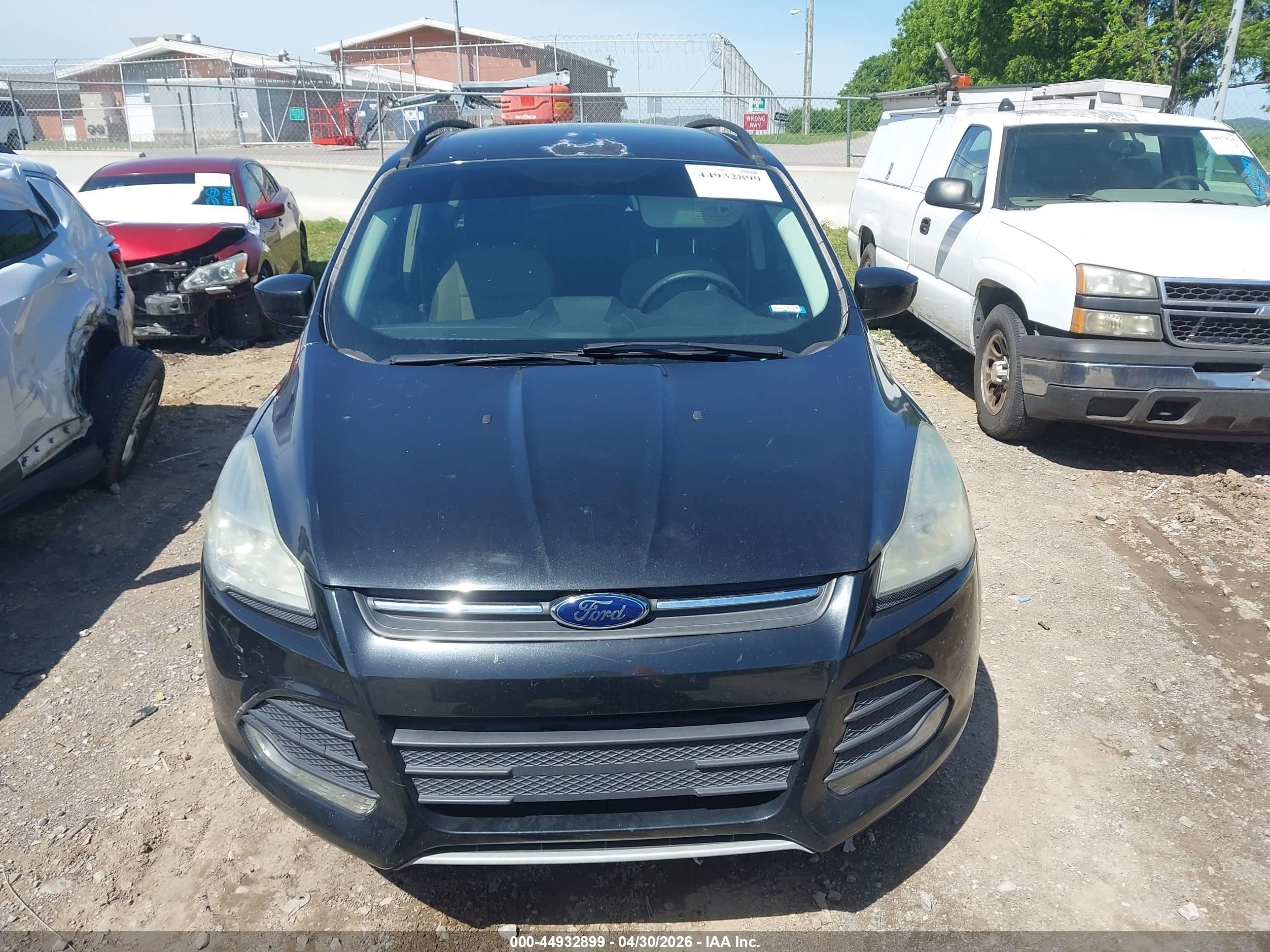 2014 Ford Escape Se Черный vin: 1FMCU0GX3EUB22867