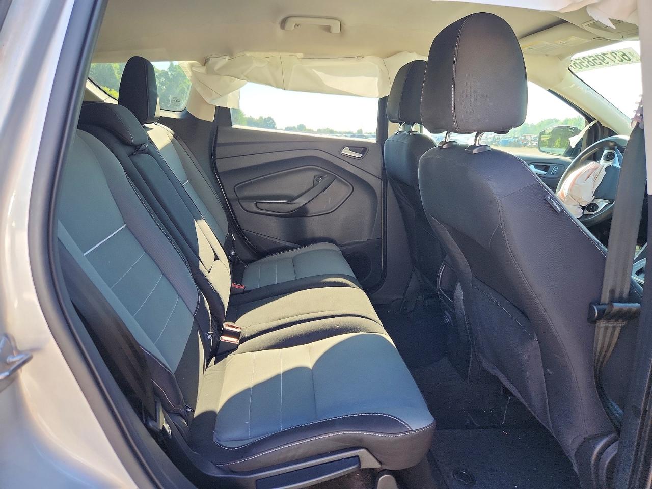 2014 Ford Escape Se Silver vin: 1FMCU0GX3EUB43136