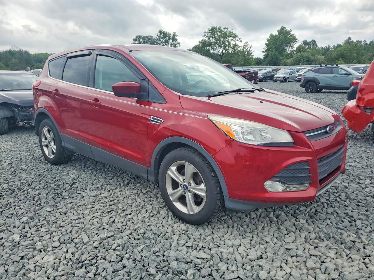 2014 Ford Escape Se Red vin: 1FMCU0GX3EUB70109