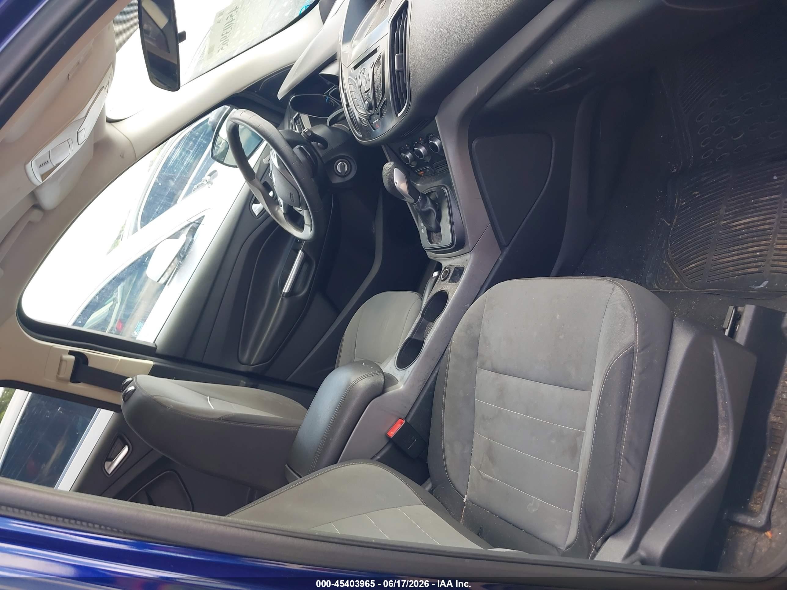 2014 Ford Escape Se Blue vin: 1FMCU0GX3EUC31944