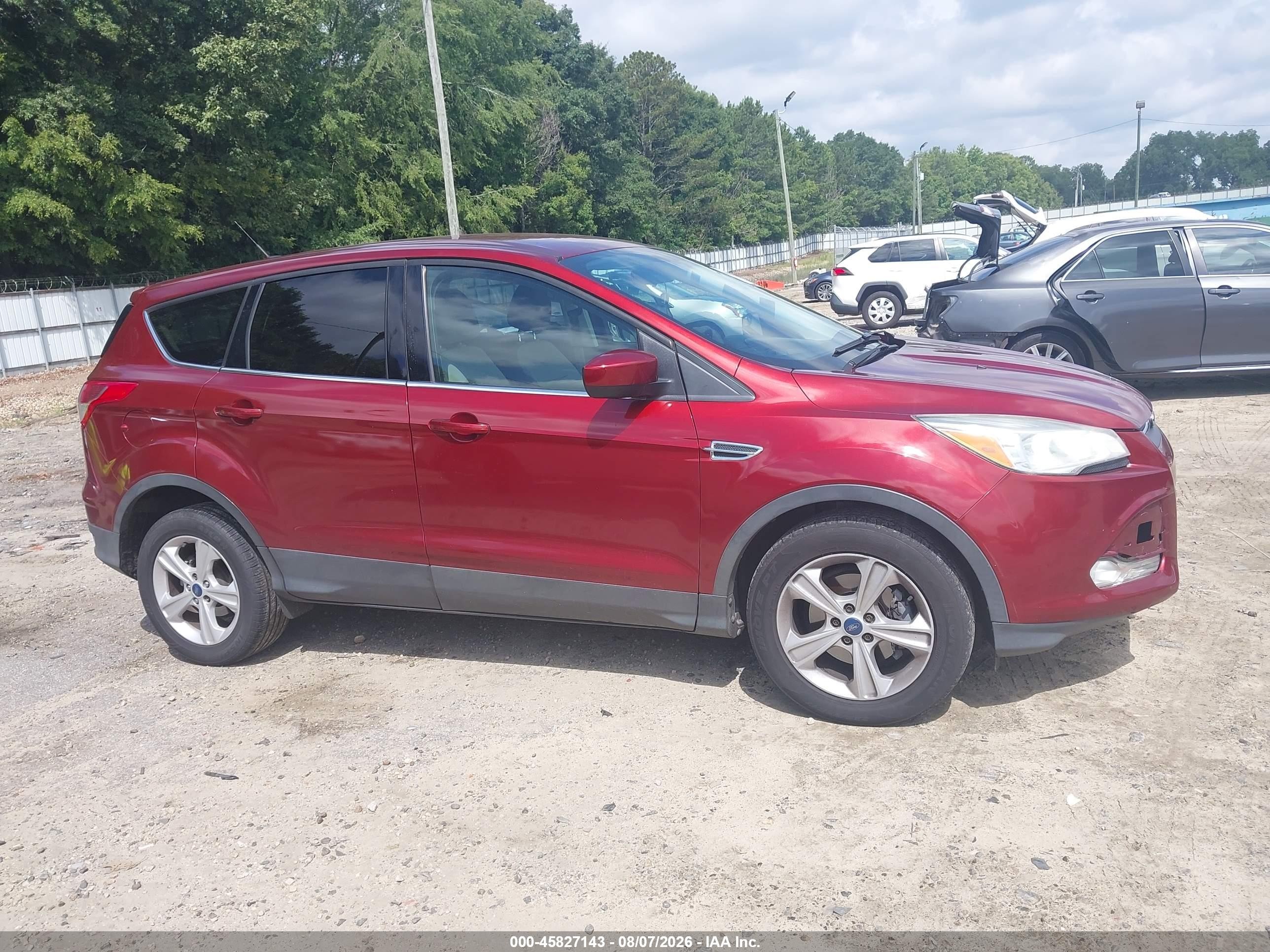 2014 Ford Escape Se Red vin: 1FMCU0GX3EUC93618