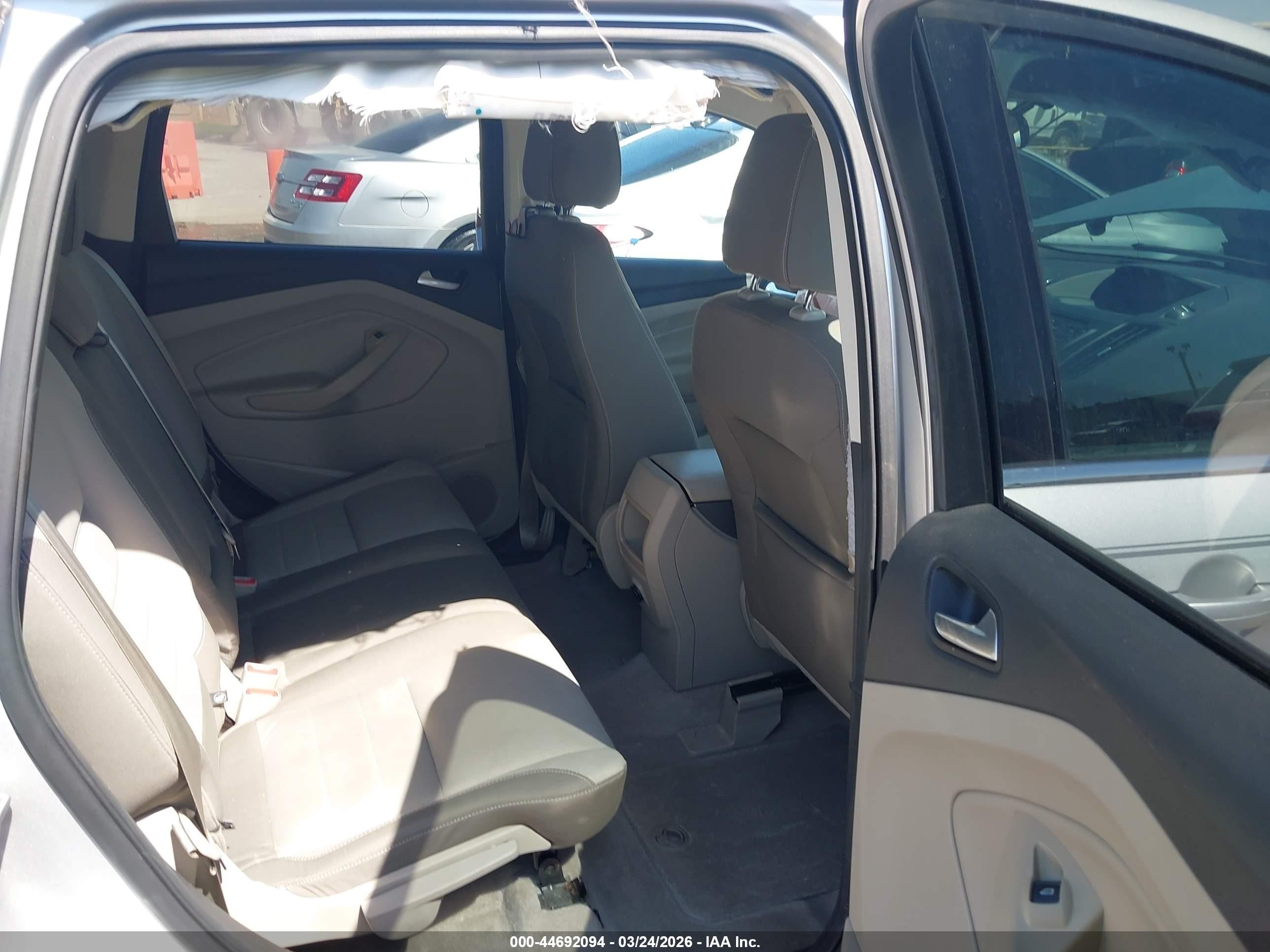 2014 Ford Escape Se Silver vin: 1FMCU0GX3EUD01233