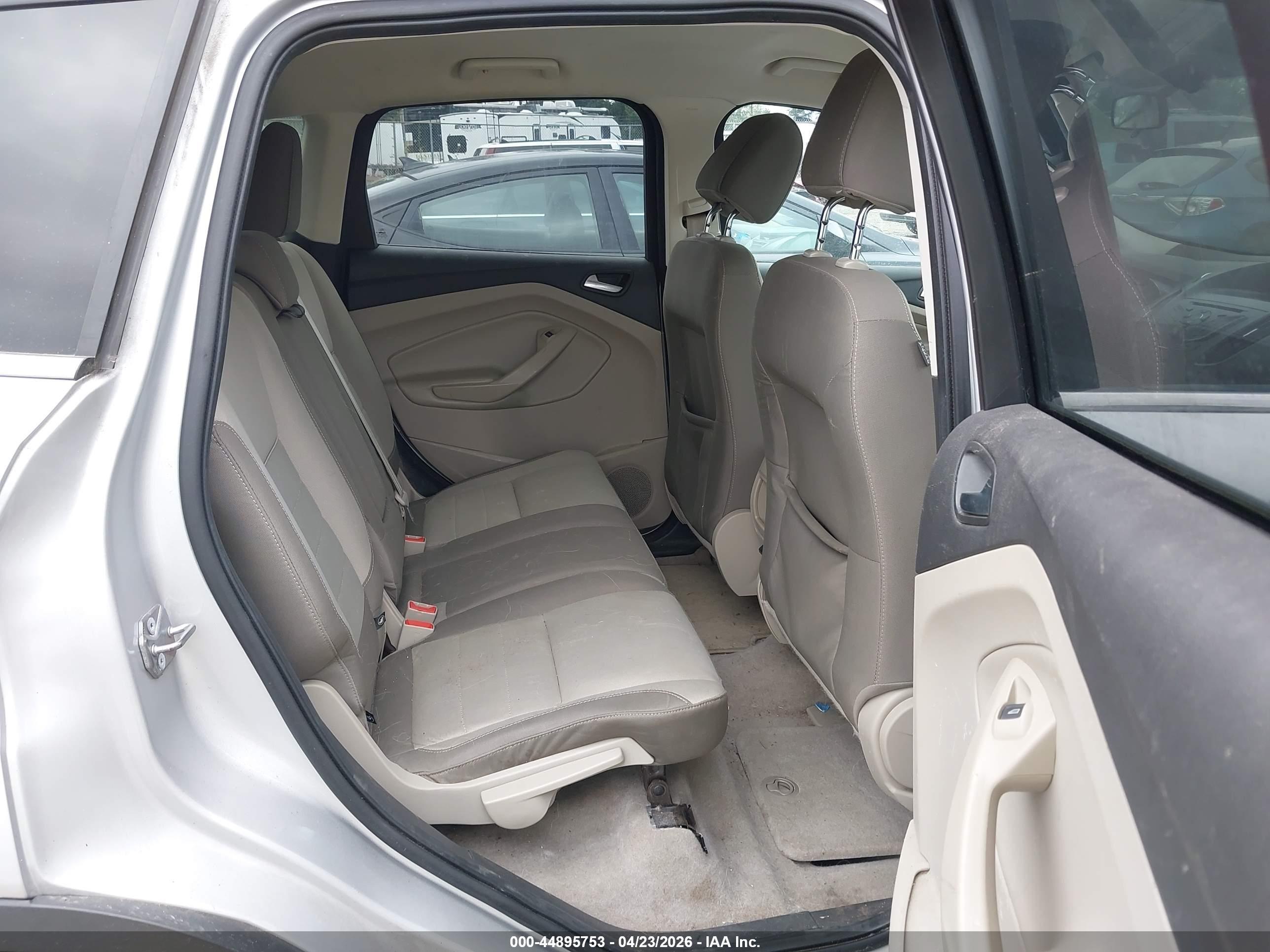 2014 Ford Escape Se Silver vin: 1FMCU0GX3EUD11275