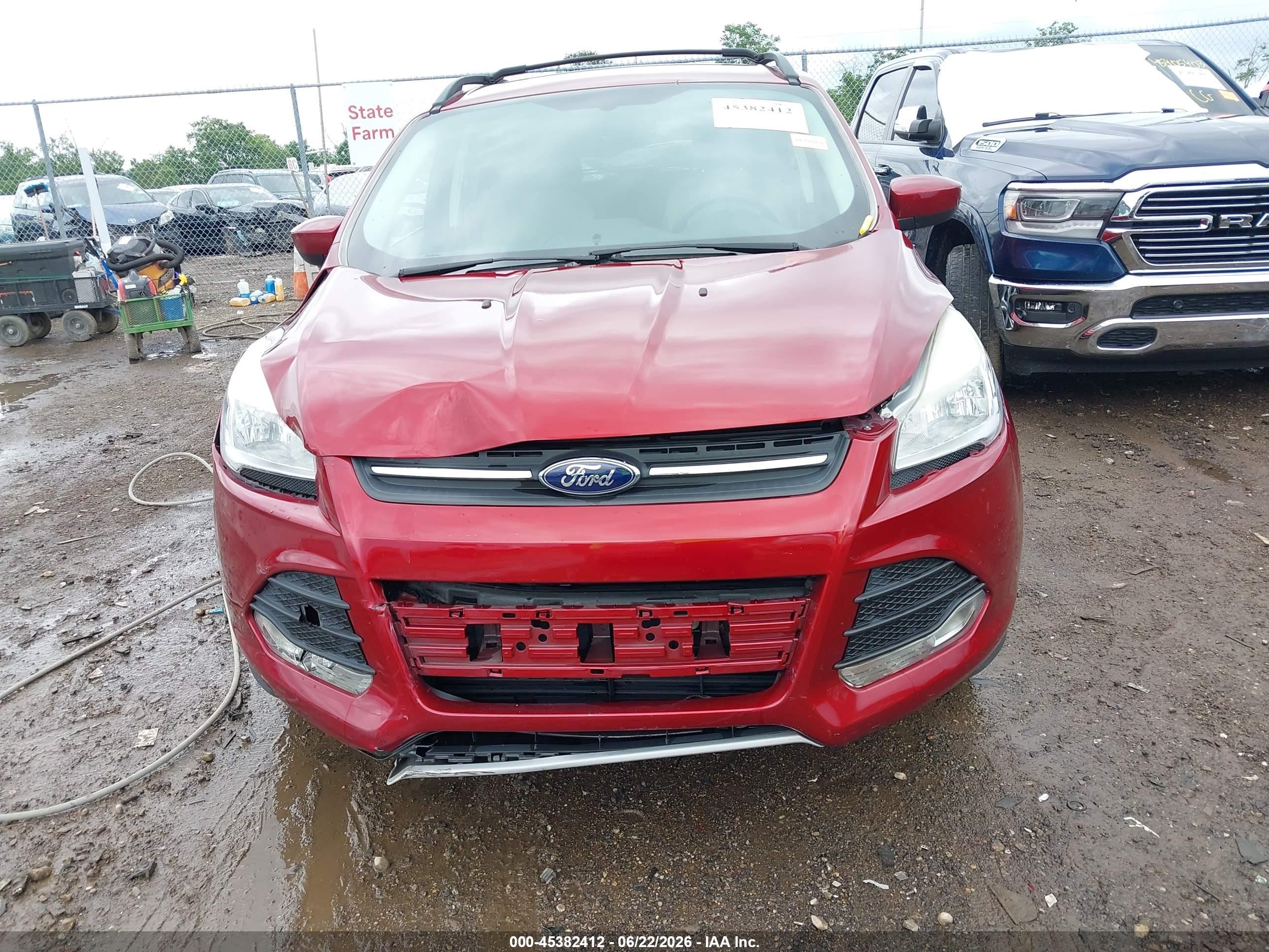 2014 Ford Escape Se Red vin: 1FMCU0GX3EUE09576