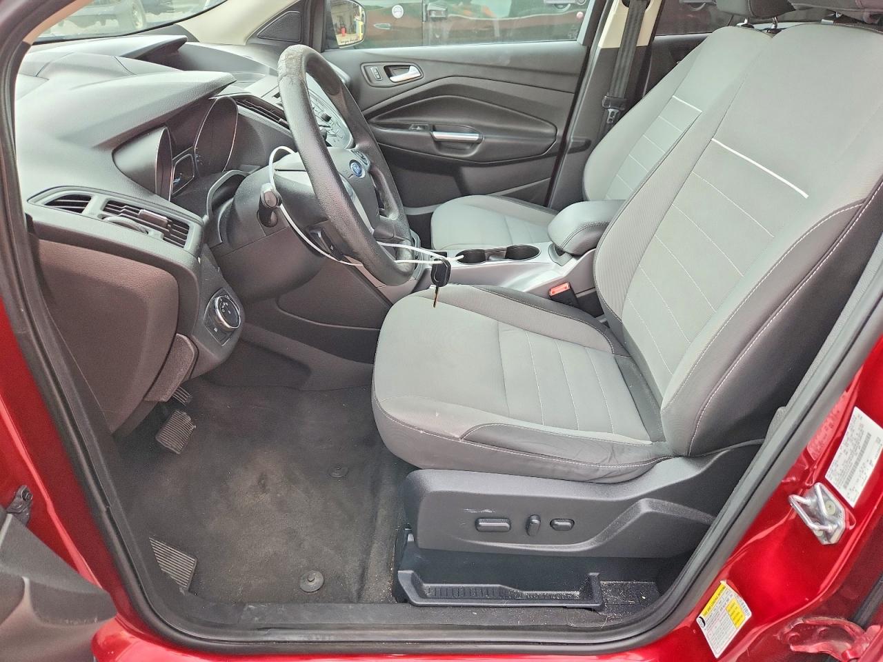 2015 Ford Escape Se Red vin: 1FMCU0GX3FUA35830