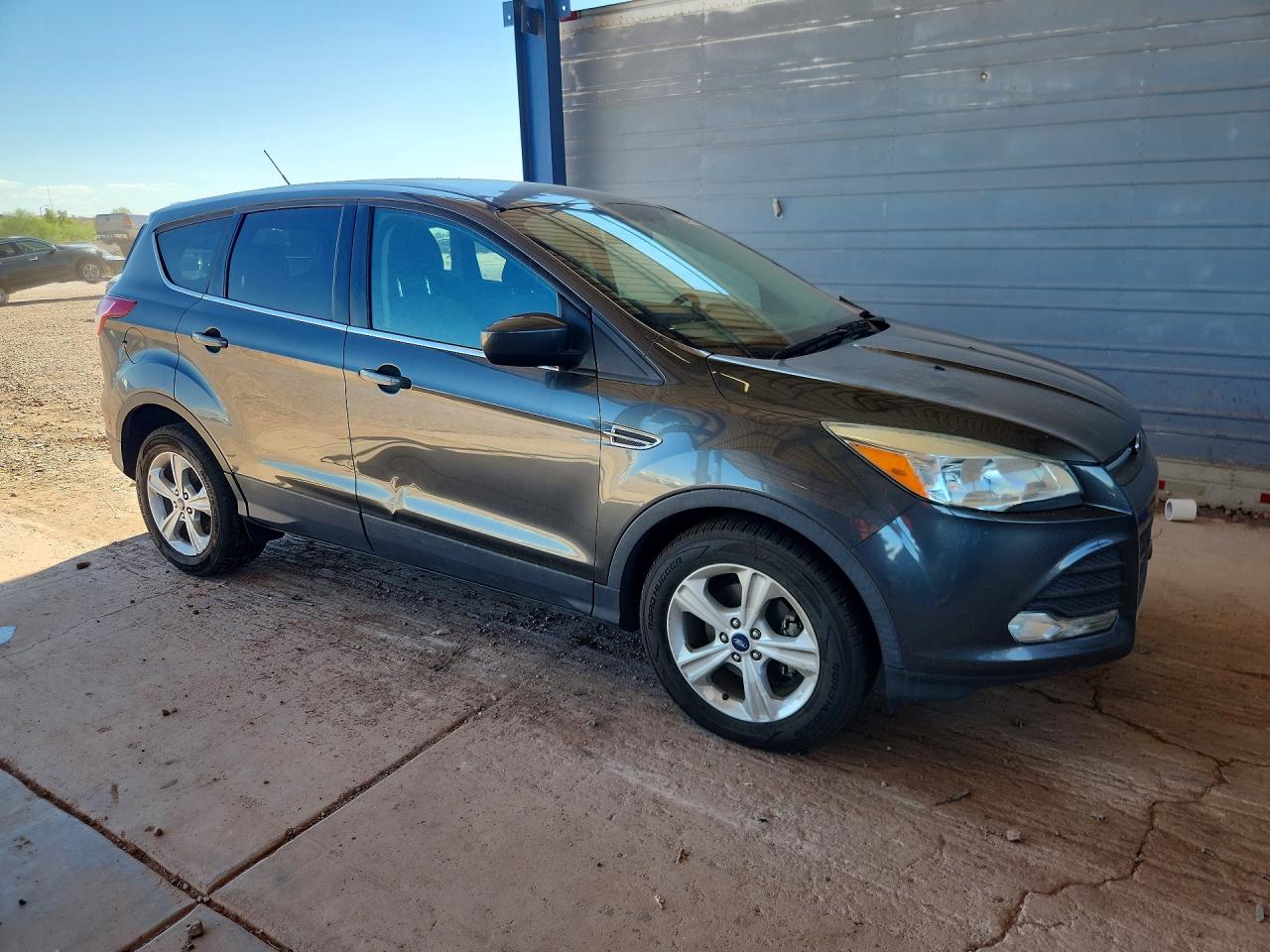 2015 Ford Escape Se Серый vin: 1FMCU0GX3FUA92139