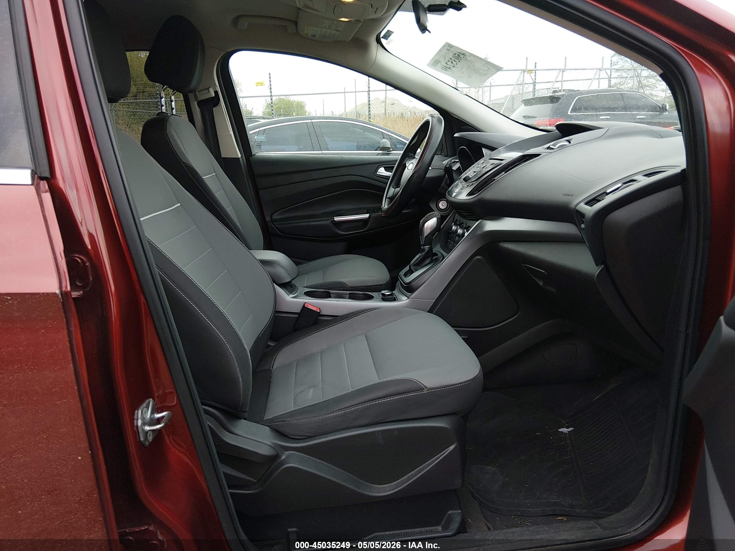 2015 Ford Escape Se Red vin: 1FMCU0GX3FUB48645