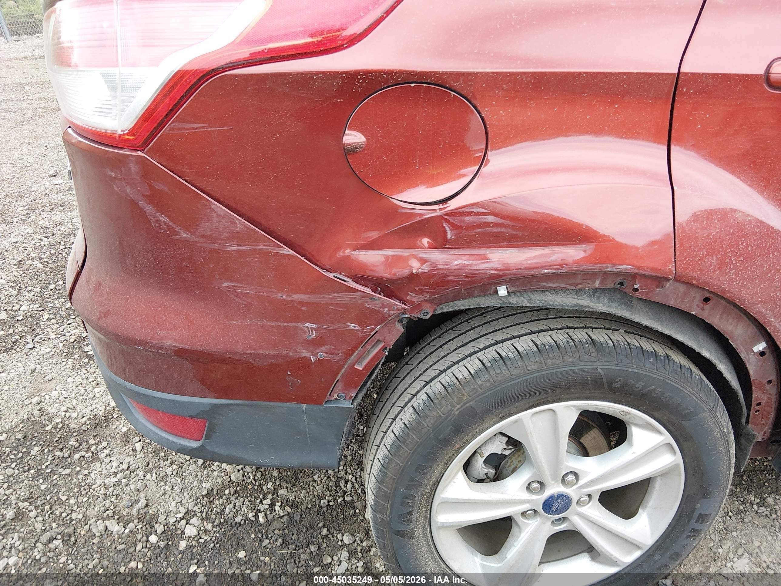 2015 Ford Escape Se Red vin: 1FMCU0GX3FUB48645