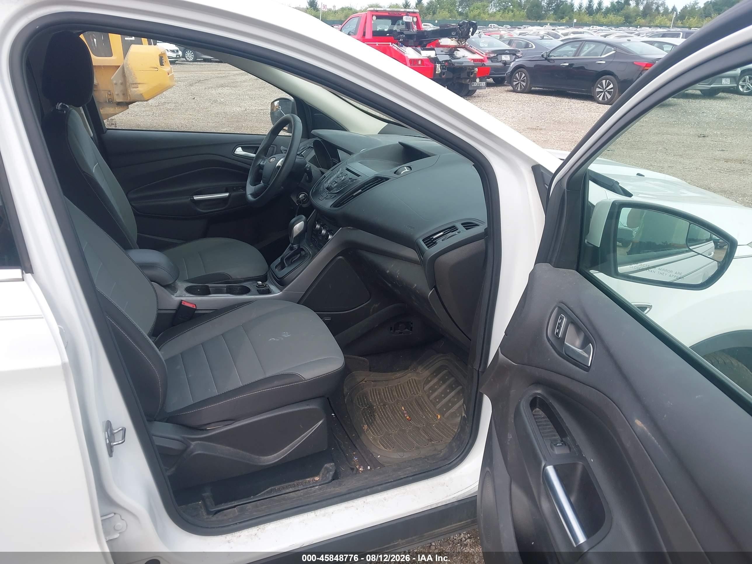 2015 Ford Escape Se White vin: 1FMCU0GX3FUB69530