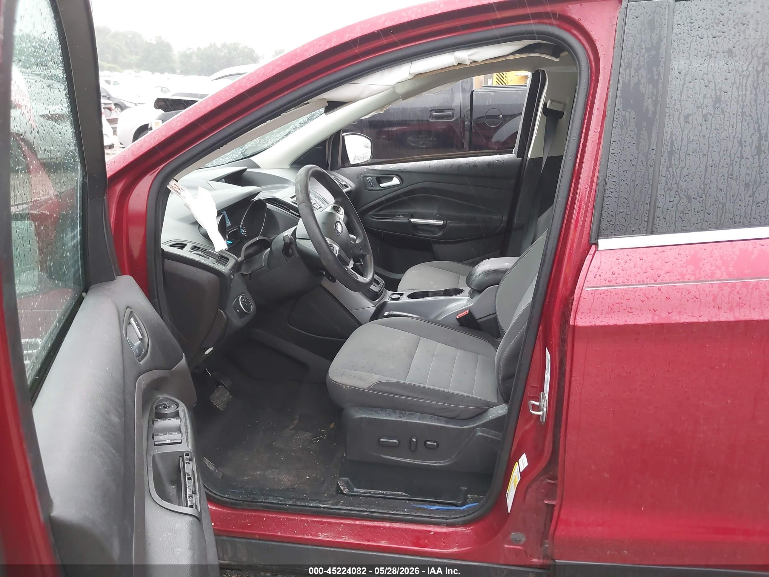 2015 Ford Escape Se Красный vin: 1FMCU0GX3FUB92600