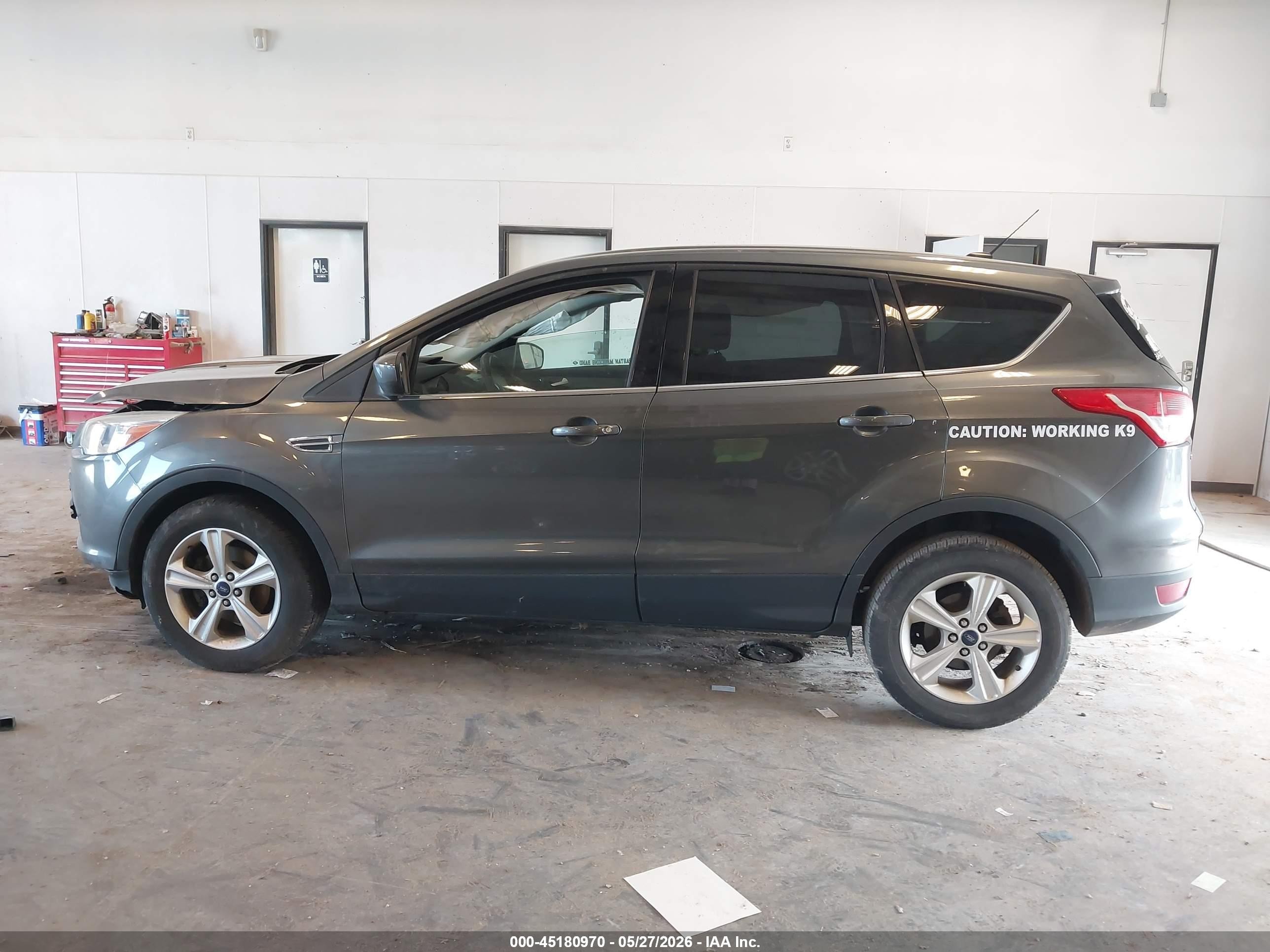 2015 Ford Escape Se Серый vin: 1FMCU0GX3FUC60362