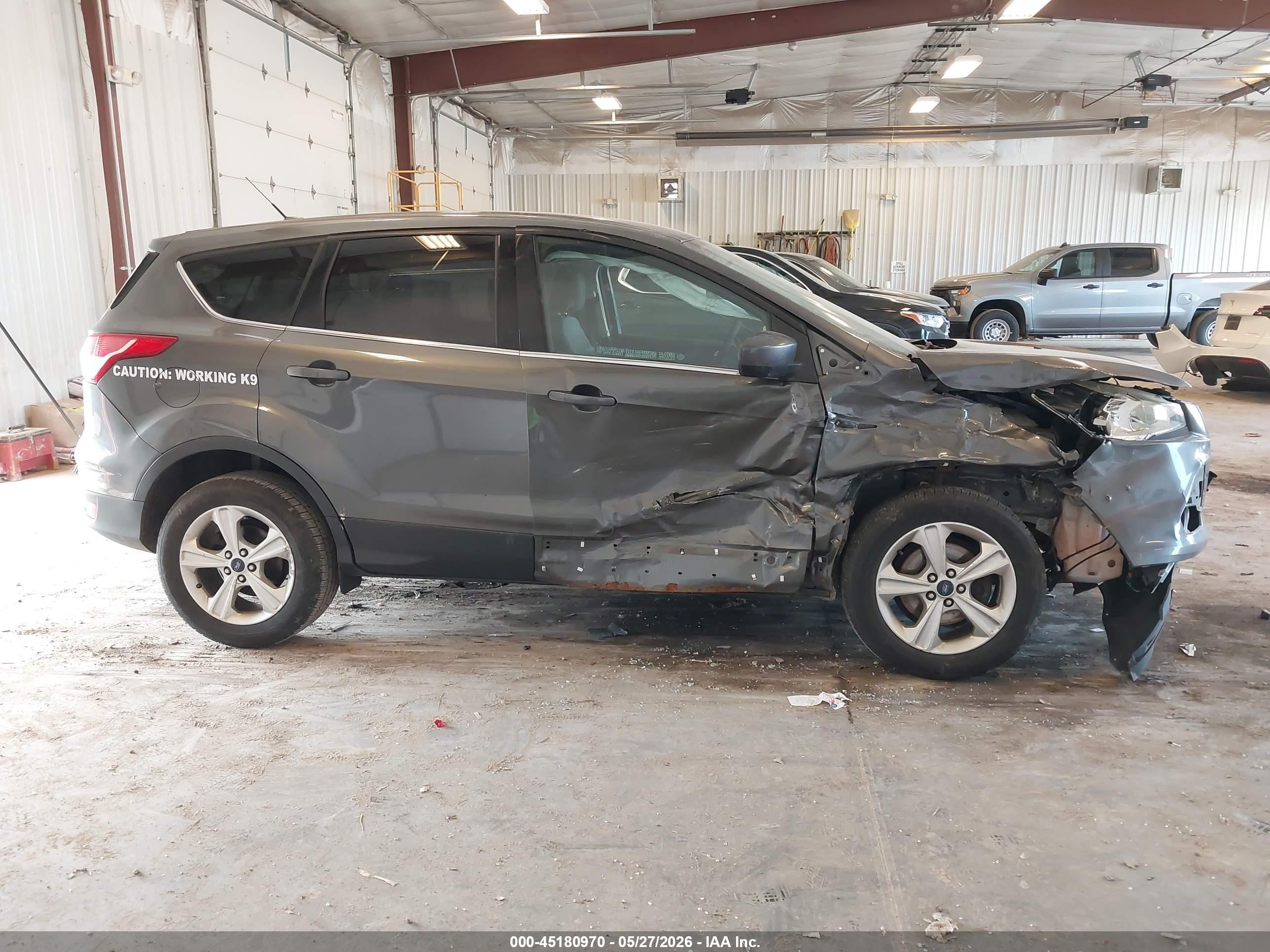 2015 Ford Escape Se Серый vin: 1FMCU0GX3FUC60362