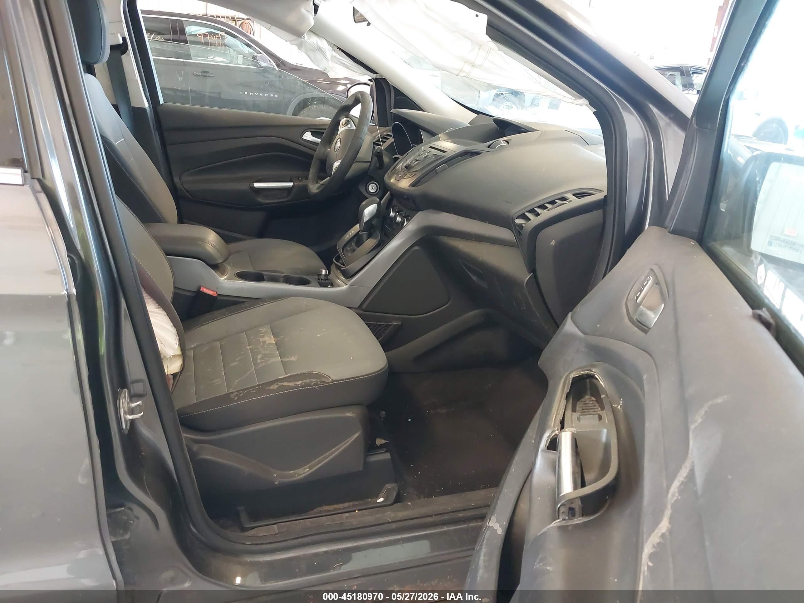 2015 Ford Escape Se Серый vin: 1FMCU0GX3FUC60362