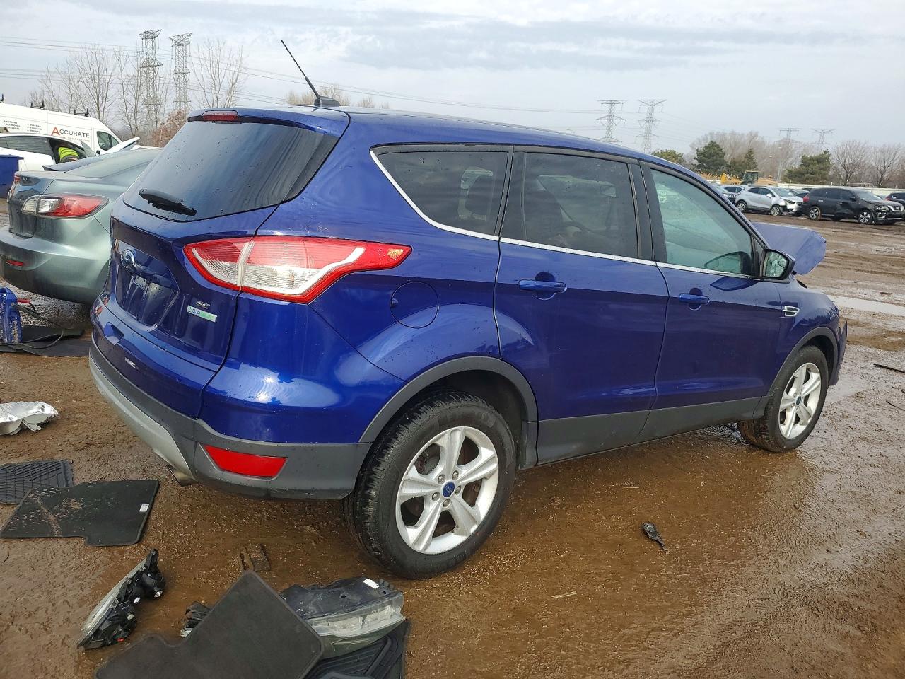 2015 Ford Escape Se Синий vin: 1FMCU0GX3FUC87030