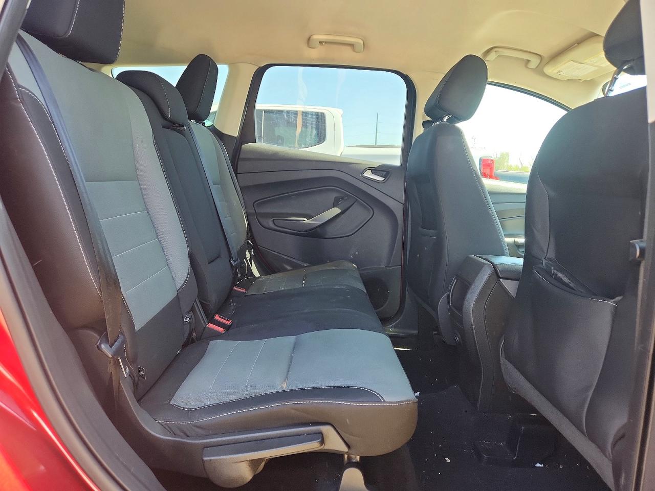 2016 Ford Escape Se Red vin: 1FMCU0GX3GUB27523