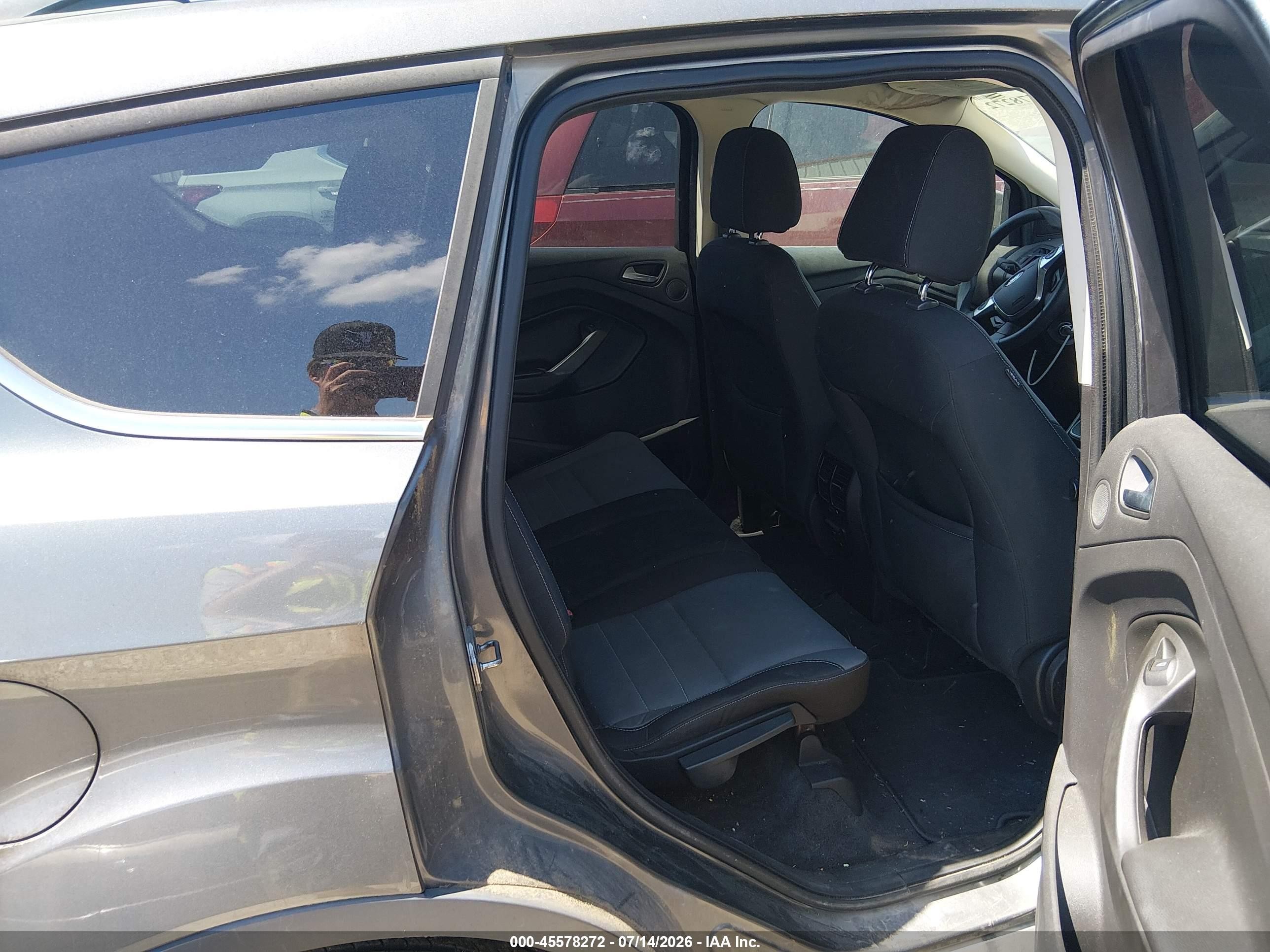2013 Ford Escape Se Gray vin: 1FMCU0GX4DUB24903