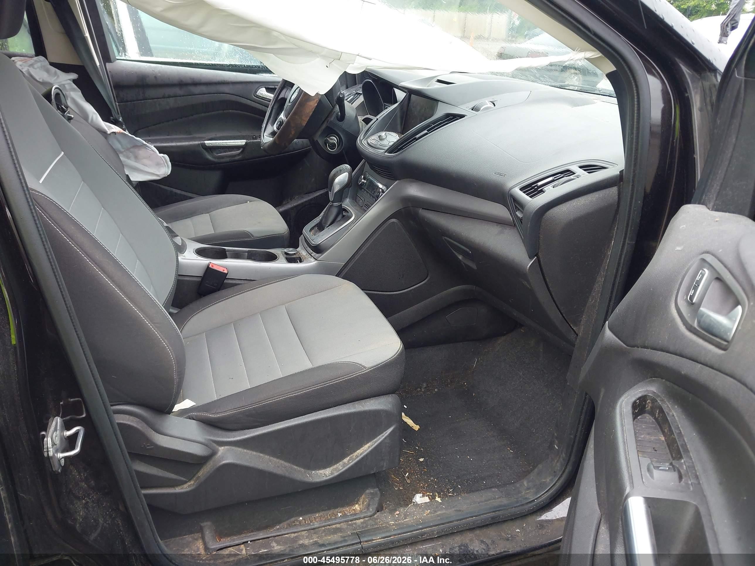 2013 Ford Escape Se Черный vin: 1FMCU0GX4DUB69937