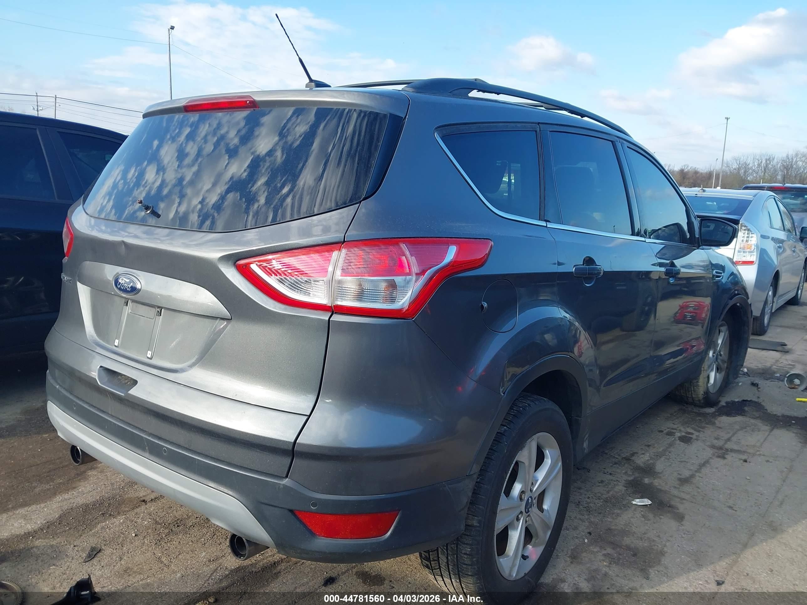 2013 Ford Escape Se Gray vin: 1FMCU0GX4DUC63042